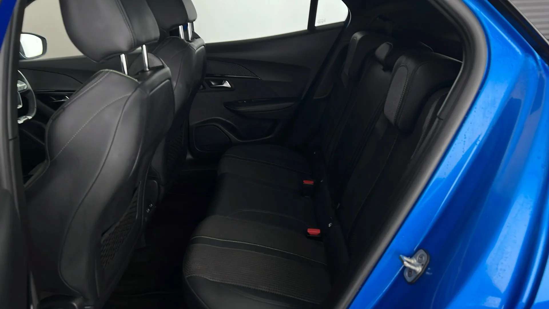 2022 PEUGEOT 2008 2022 PEUGEOT 2008