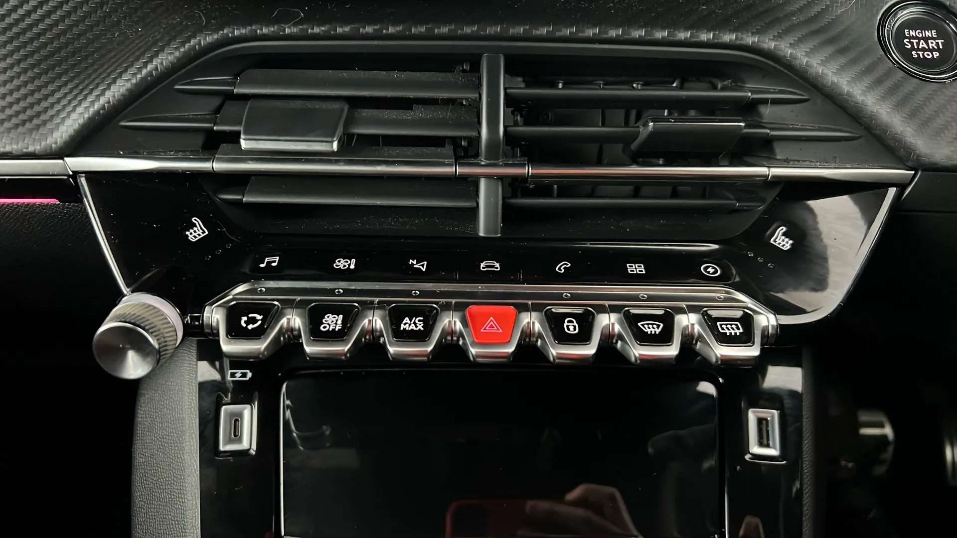 2022 PEUGEOT 2008 2022 PEUGEOT 2008