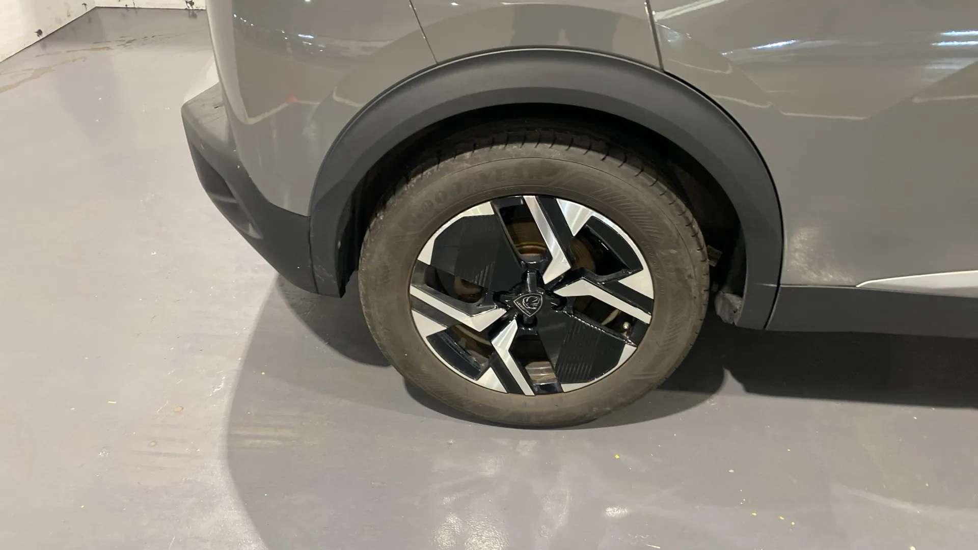 A 2024 PEUGEOT 2008 115kW GT 54kWh Auto A 2024 PEUGEOT 2008 115kW GT 54kWh Auto