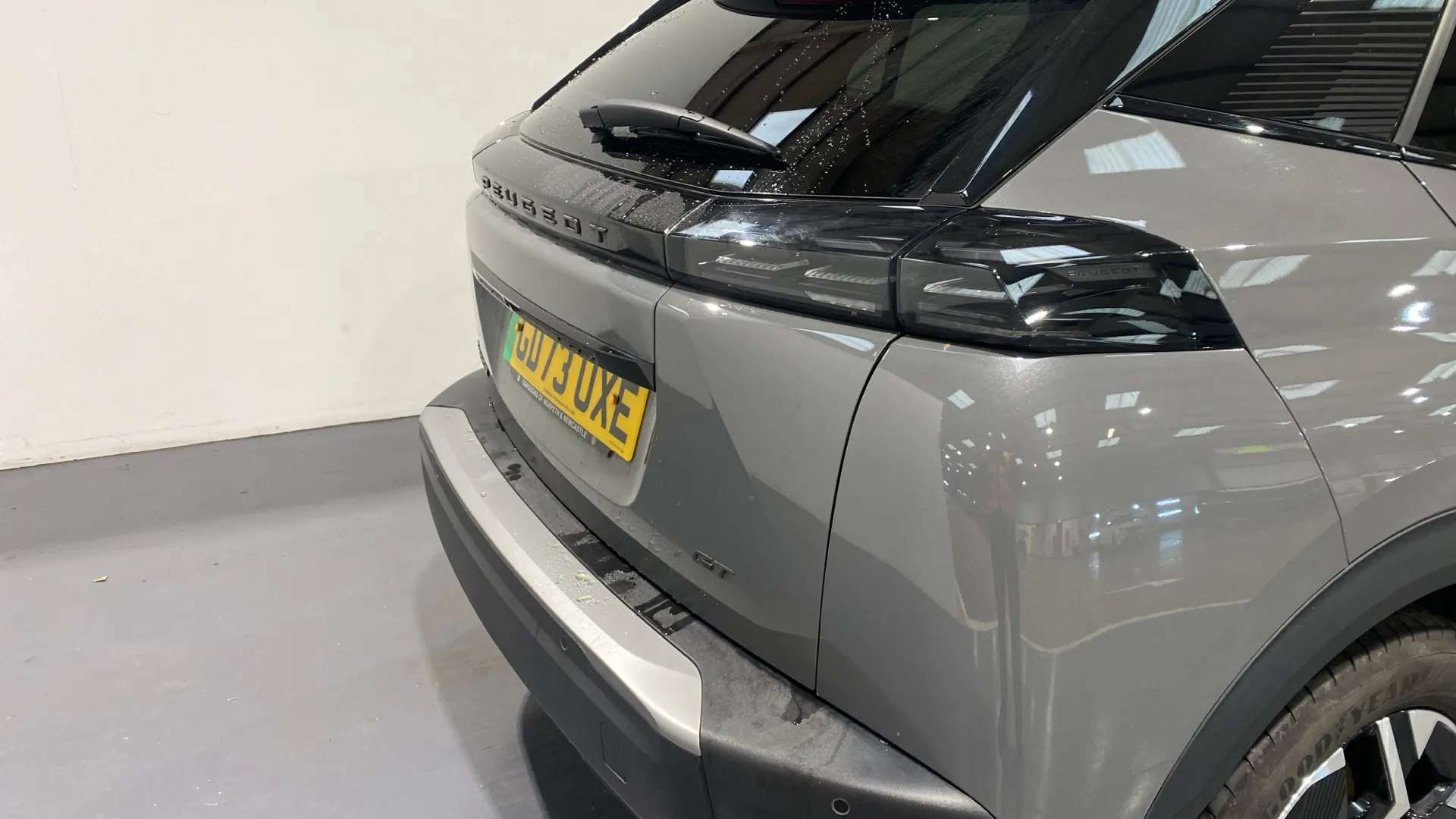 A 2024 PEUGEOT 2008 115kW GT 54kWh Auto A 2024 PEUGEOT 2008 115kW GT 54kWh Auto