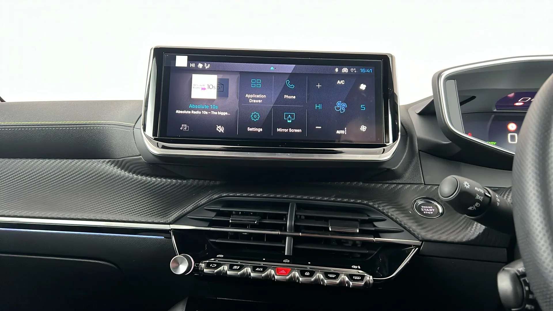 2025 PEUGEOT 2008 2025 PEUGEOT 2008