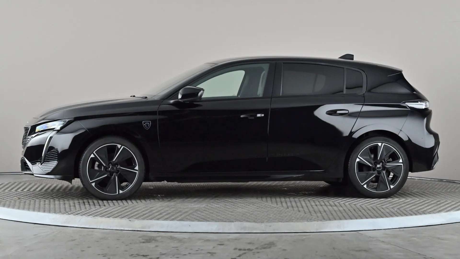 A 2024 PEUGEOT 308 115kW GT 54kWh Auto A 2024 PEUGEOT 308 115kW GT 54kWh Auto