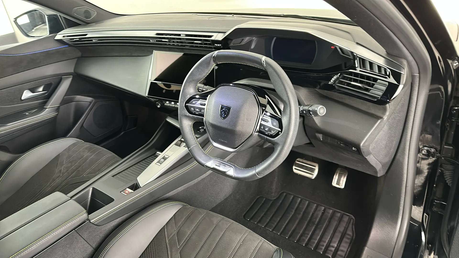 2024 PEUGEOT 308 2024 PEUGEOT 308