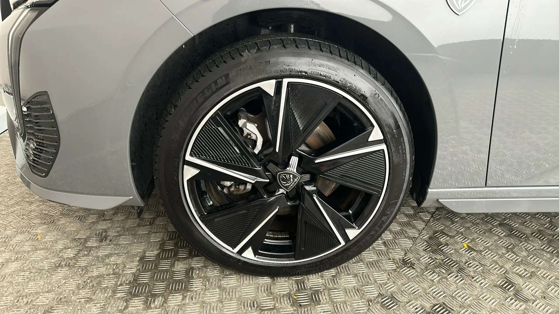 2024 PEUGEOT 308 2024 PEUGEOT 308