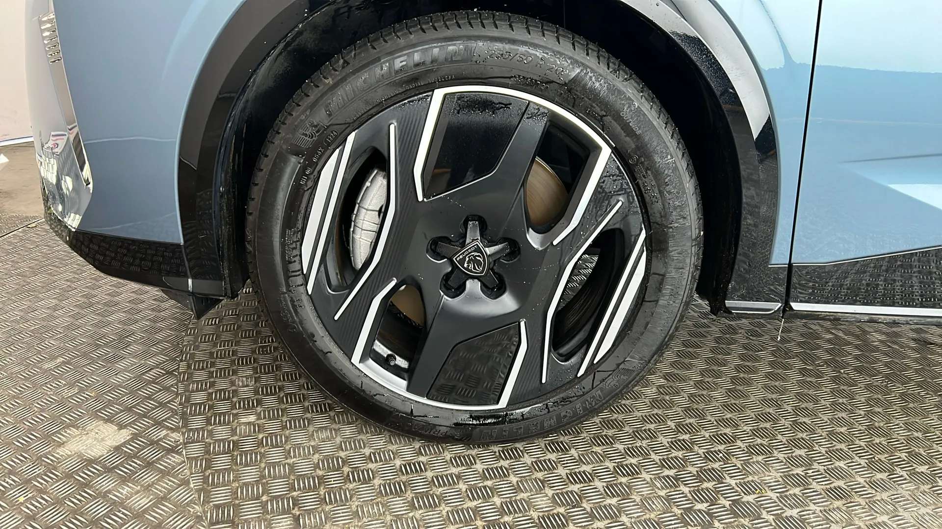 2024 PEUGEOT 3008 2024 PEUGEOT 3008