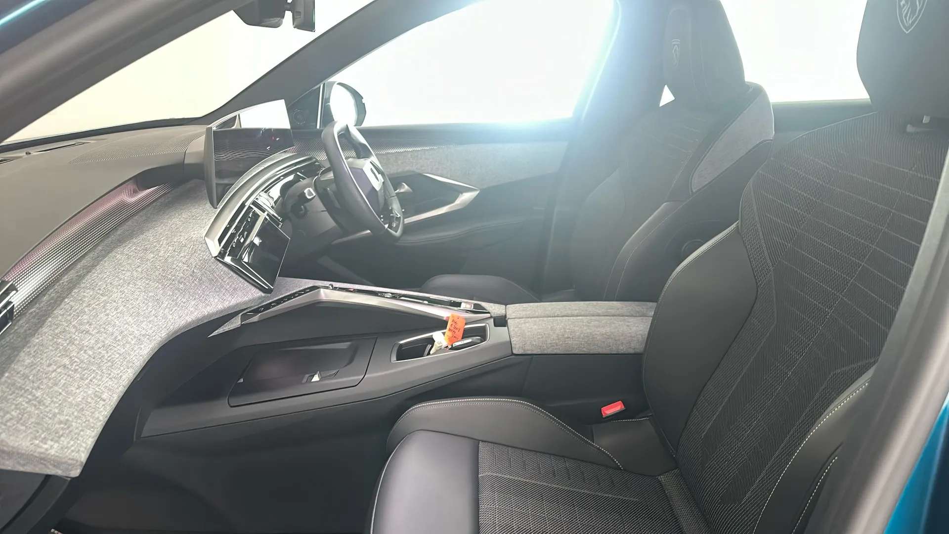 2025 PEUGEOT 3008 2025 PEUGEOT 3008