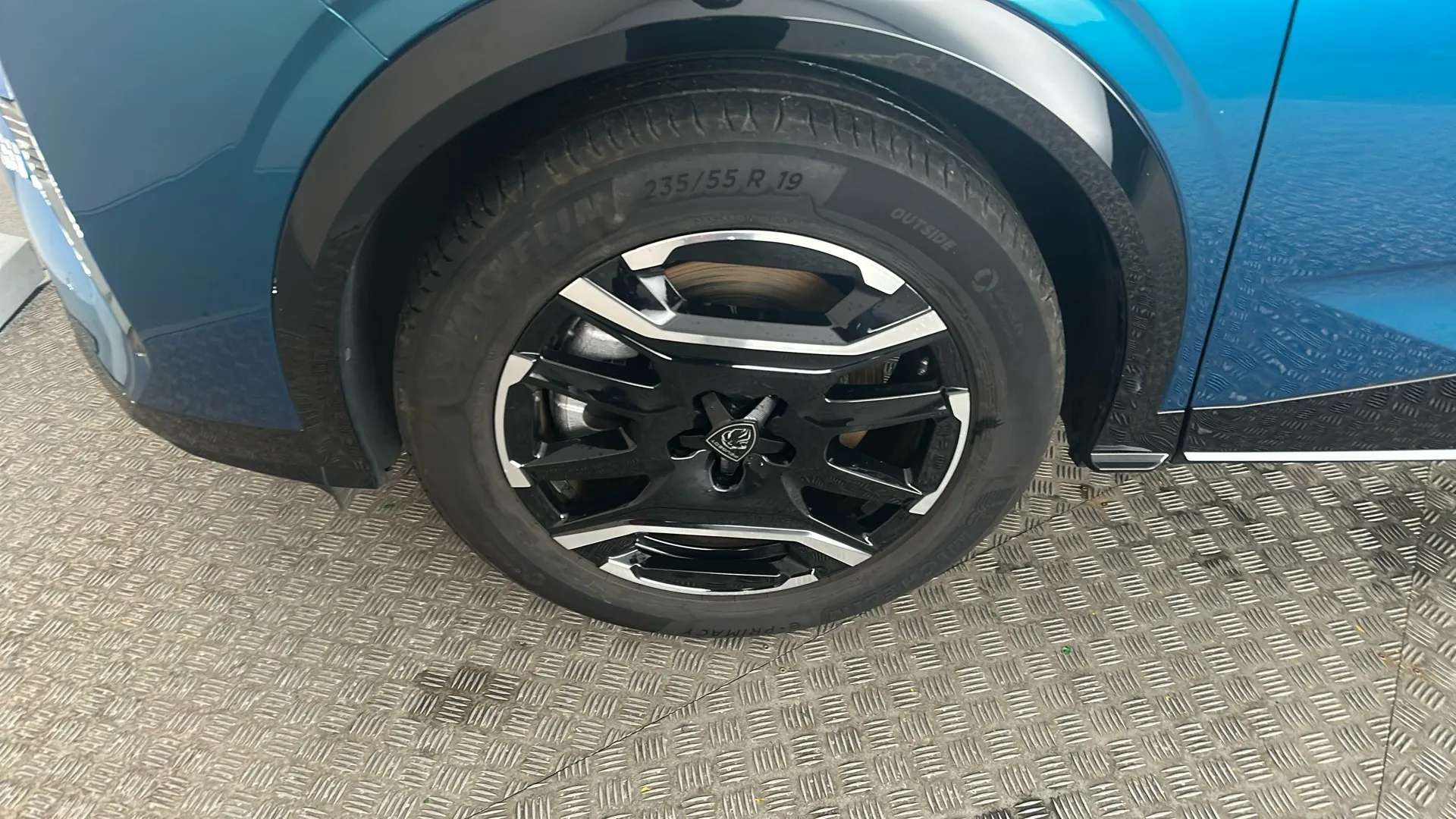 2025 PEUGEOT 3008 2025 PEUGEOT 3008