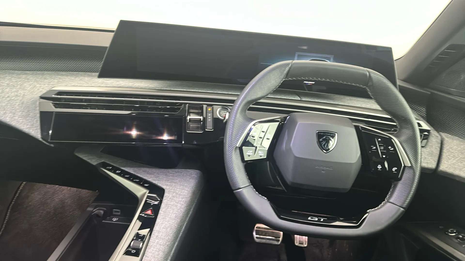 2025 PEUGEOT 3008 2025 PEUGEOT 3008