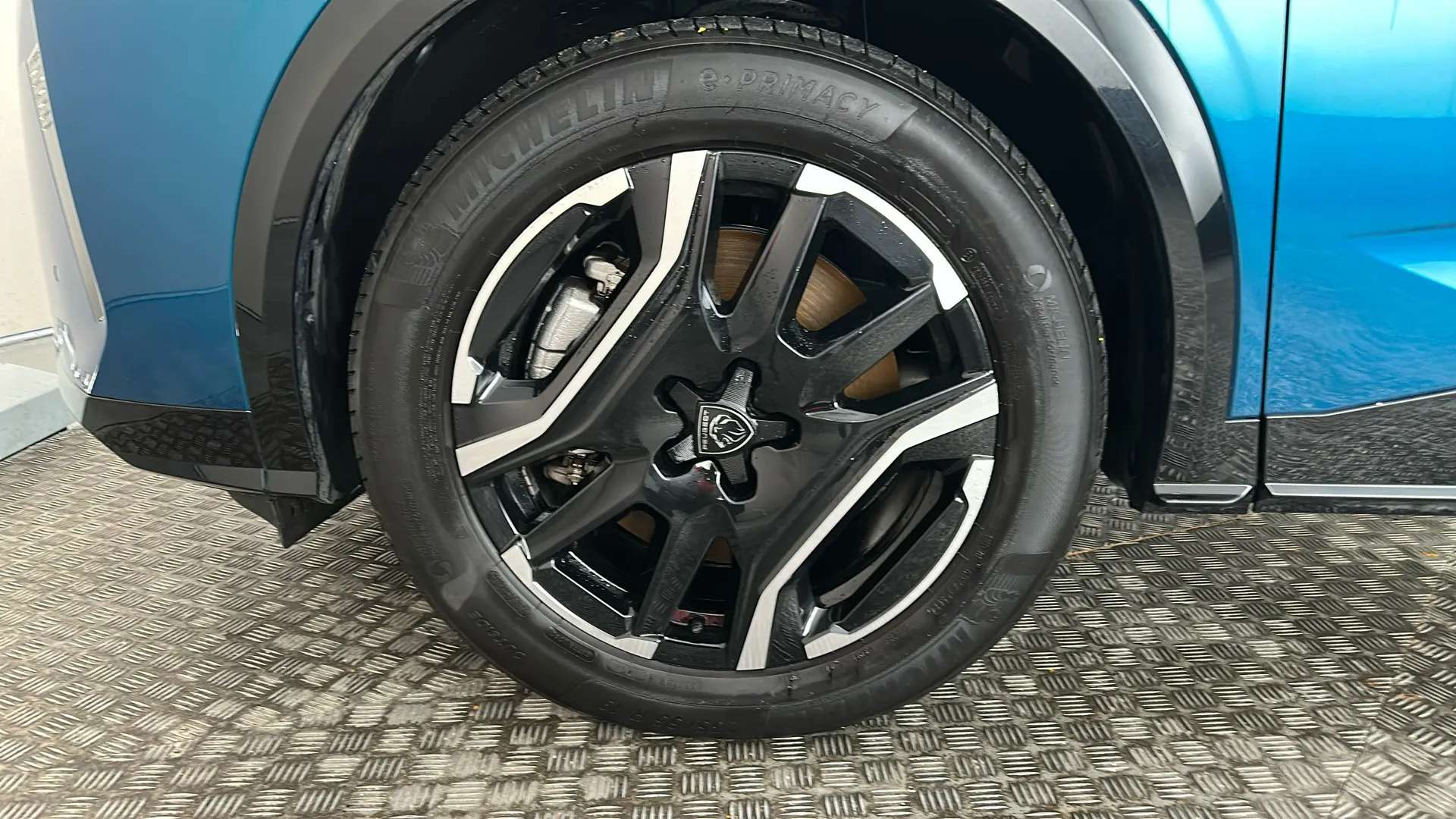 2025 PEUGEOT 3008 2025 PEUGEOT 3008