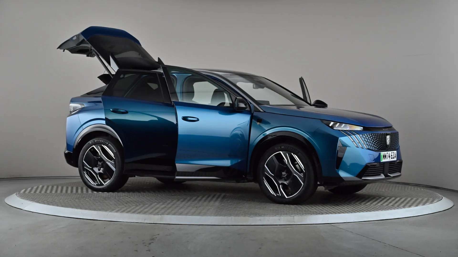 2024 PEUGEOT 3008 2024 PEUGEOT 3008