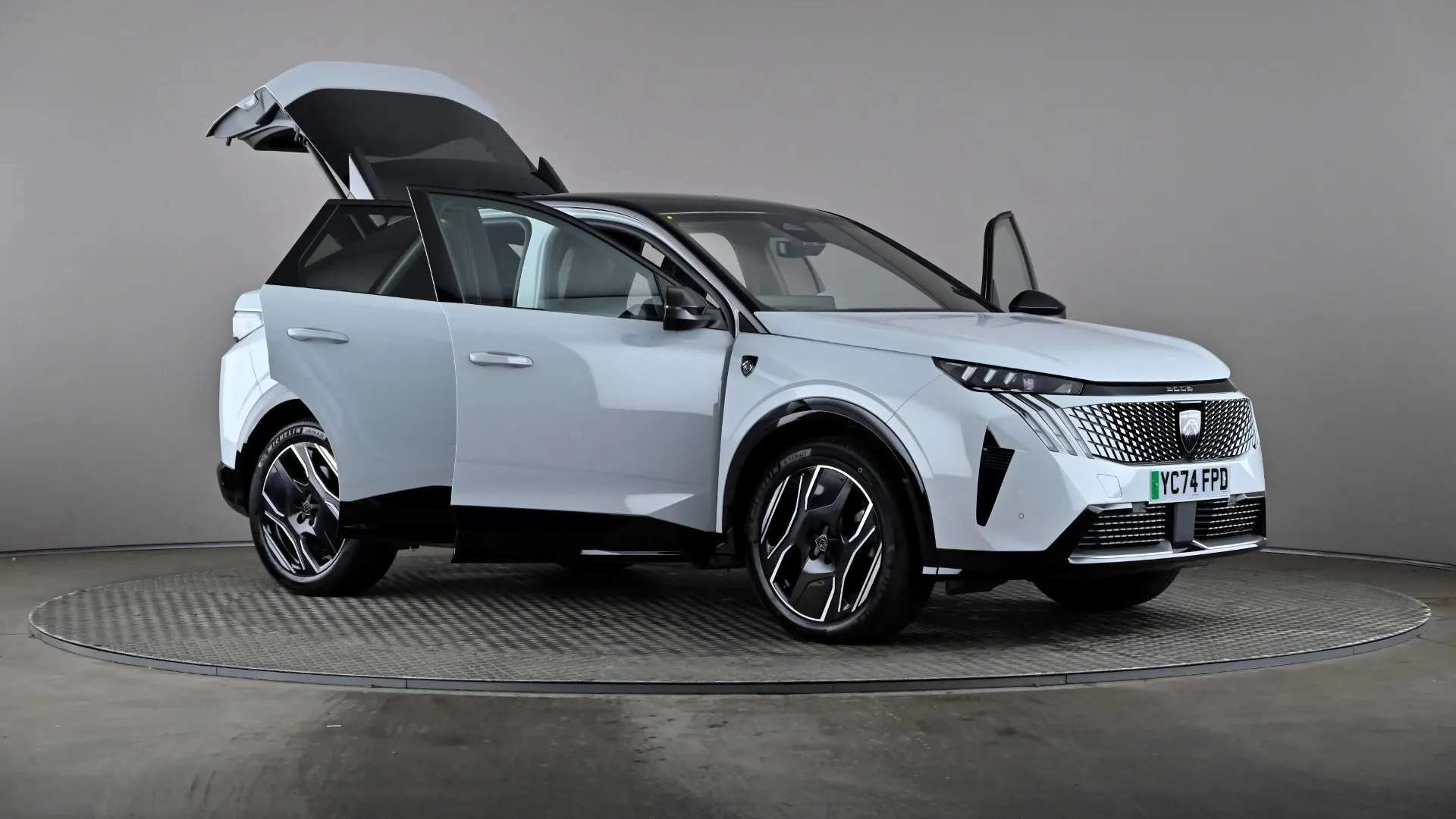 2024 PEUGEOT 3008 2024 PEUGEOT 3008