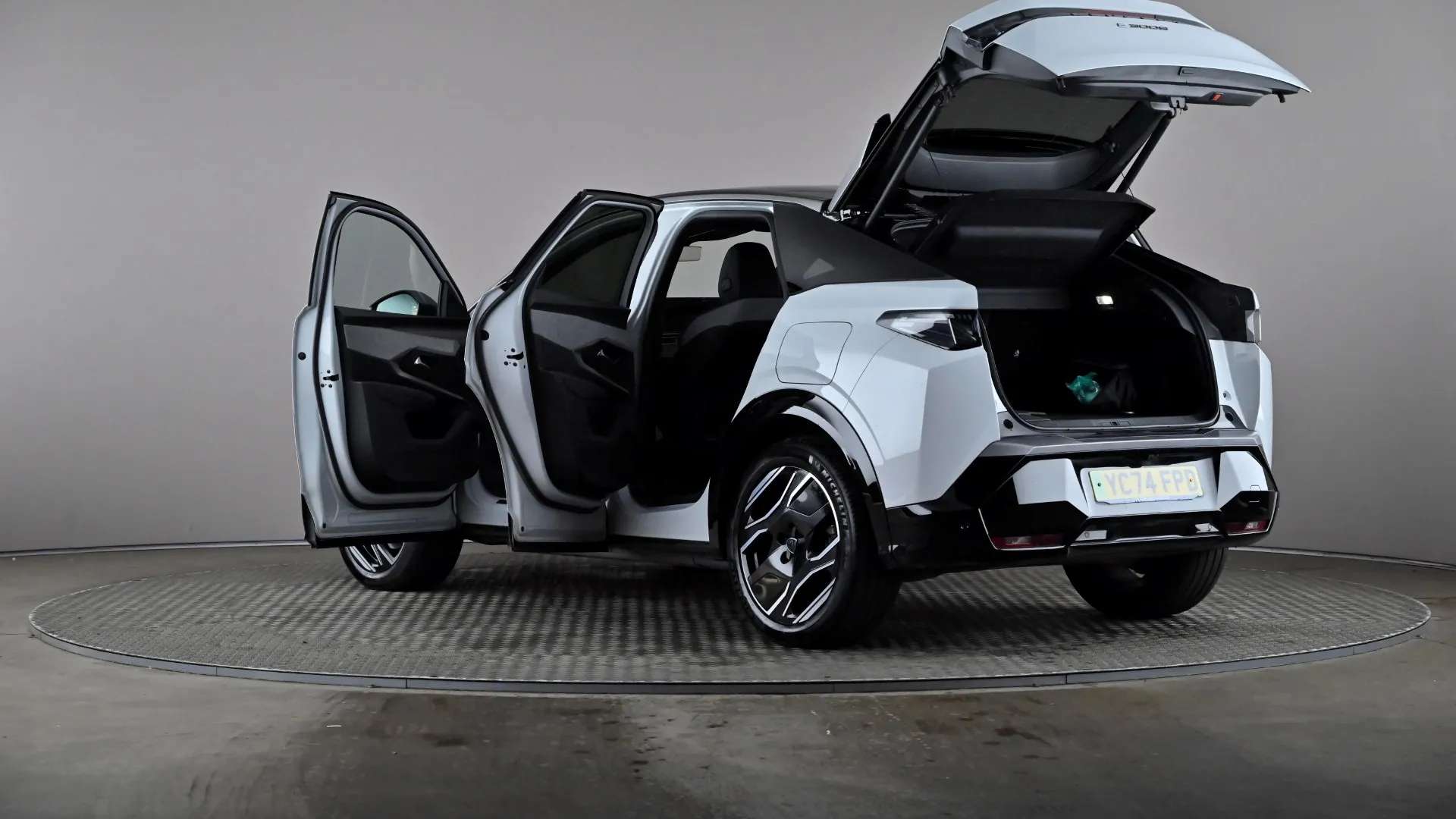 2024 PEUGEOT 3008 2024 PEUGEOT 3008