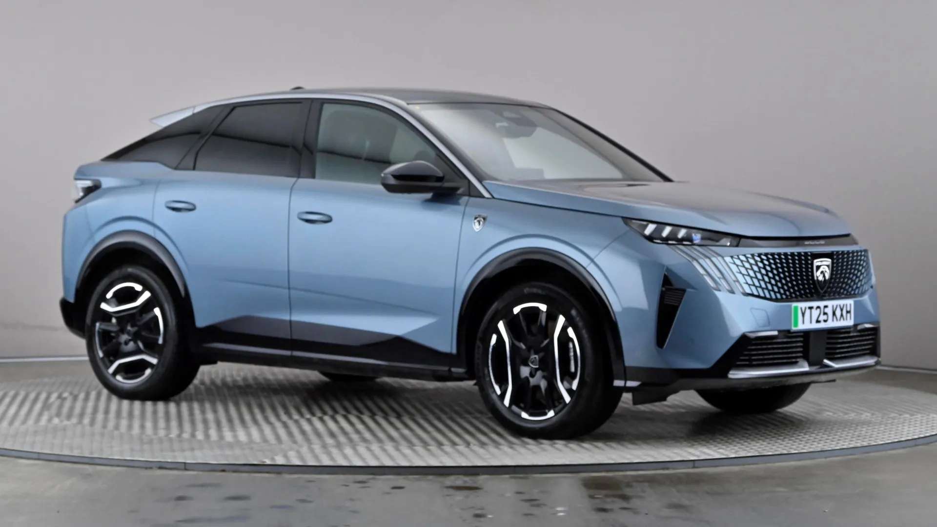 A 2025 PEUGEOT 3008 157kW GT 73kWh Auto A 2025 PEUGEOT 3008 157kW GT 73kWh Auto