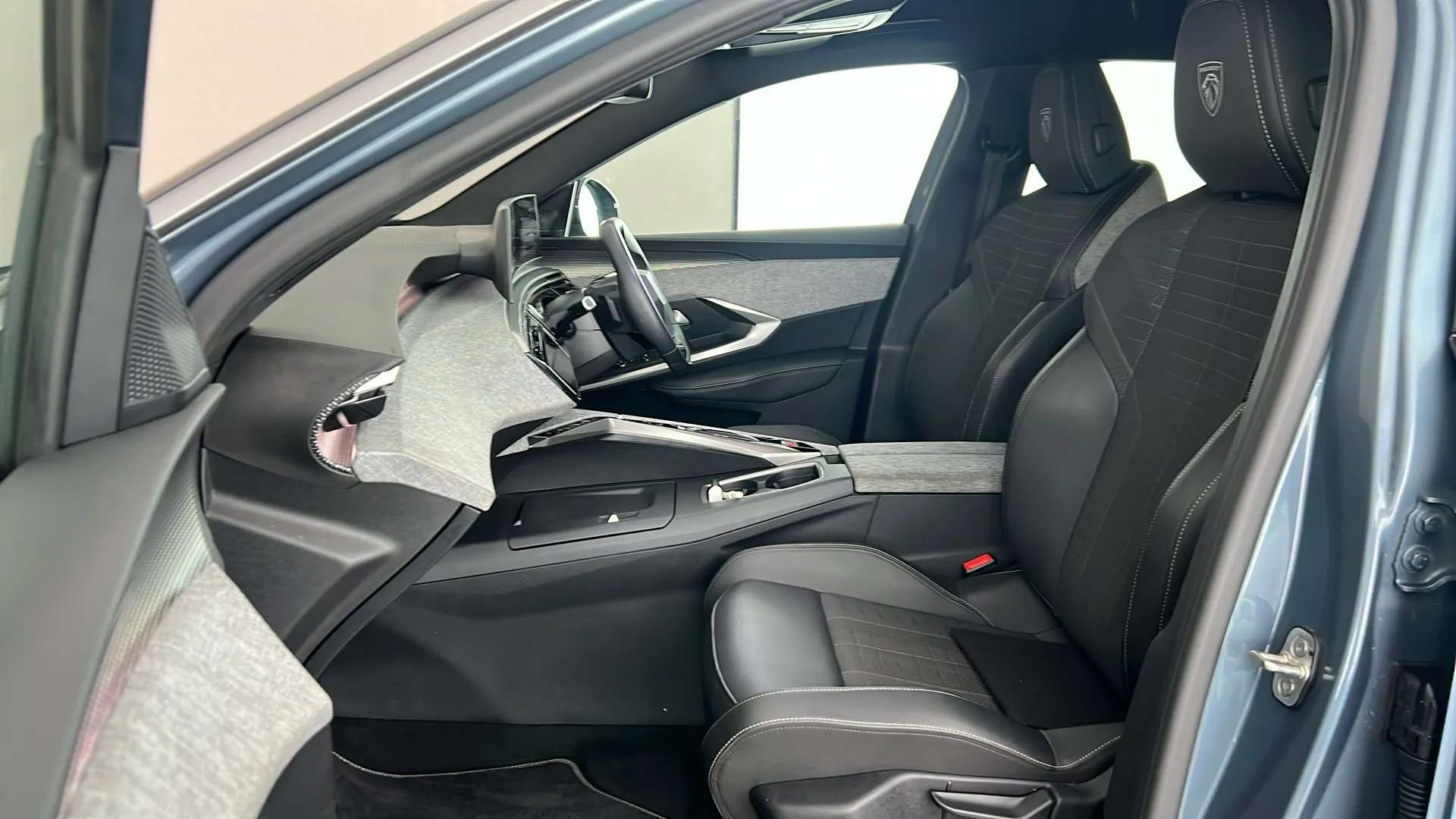 2025 PEUGEOT 3008 2025 PEUGEOT 3008