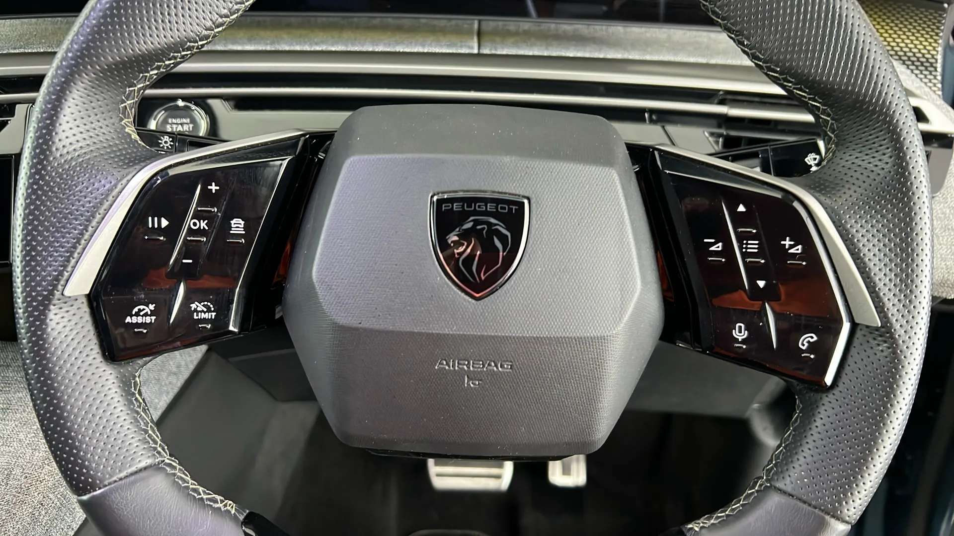 2025 PEUGEOT 3008 2025 PEUGEOT 3008