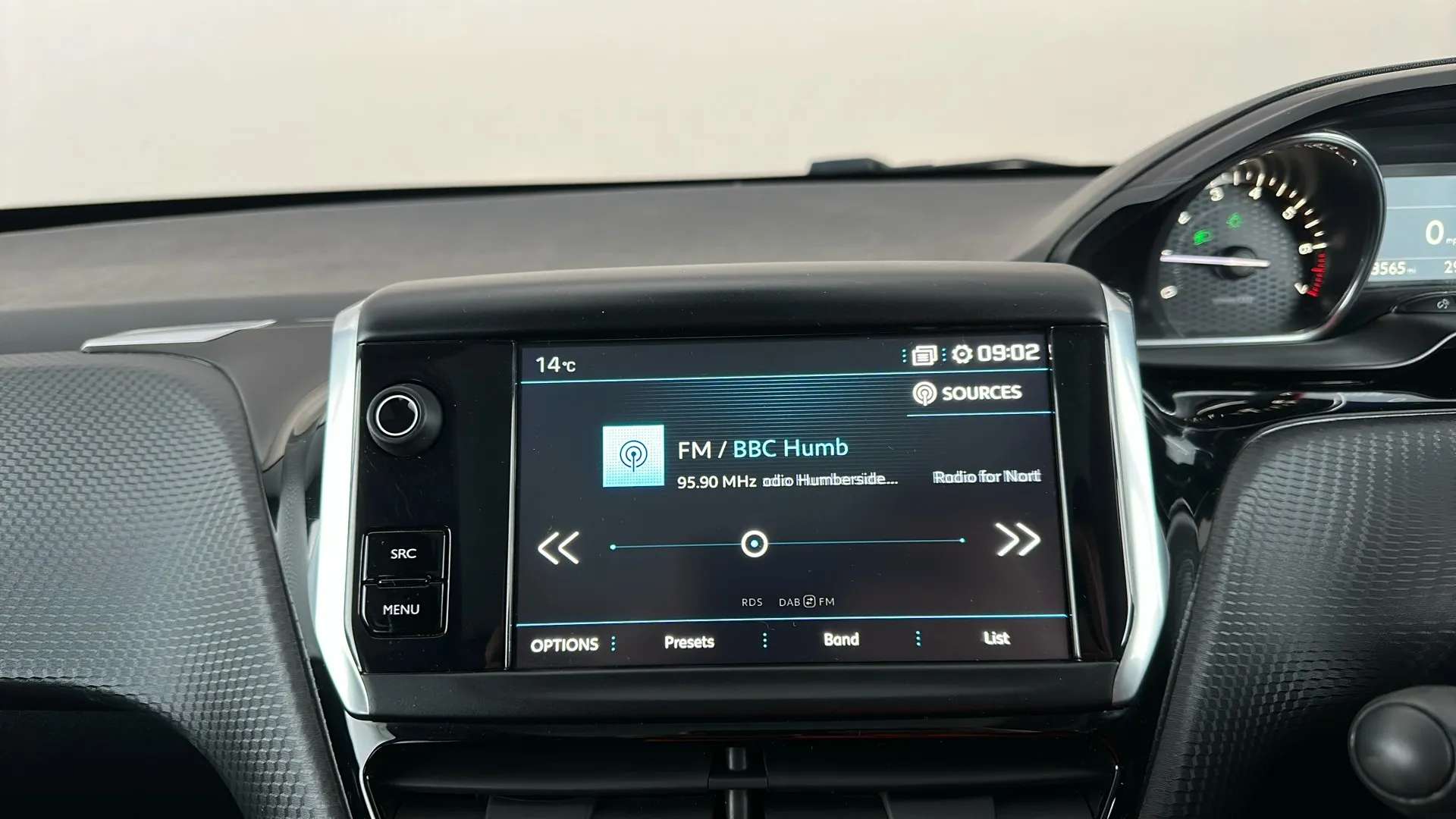 2019 PEUGEOT 2008 2019 PEUGEOT 2008