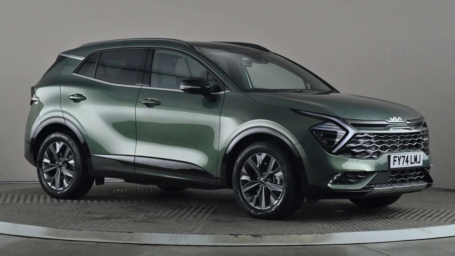 A 2024 KIA SPORTAGE 1.6T GDi 207 HEV GT-Line S Auto A 2024 KIA SPORTAGE 1.6T GDi 207 HEV GT-Line S Auto