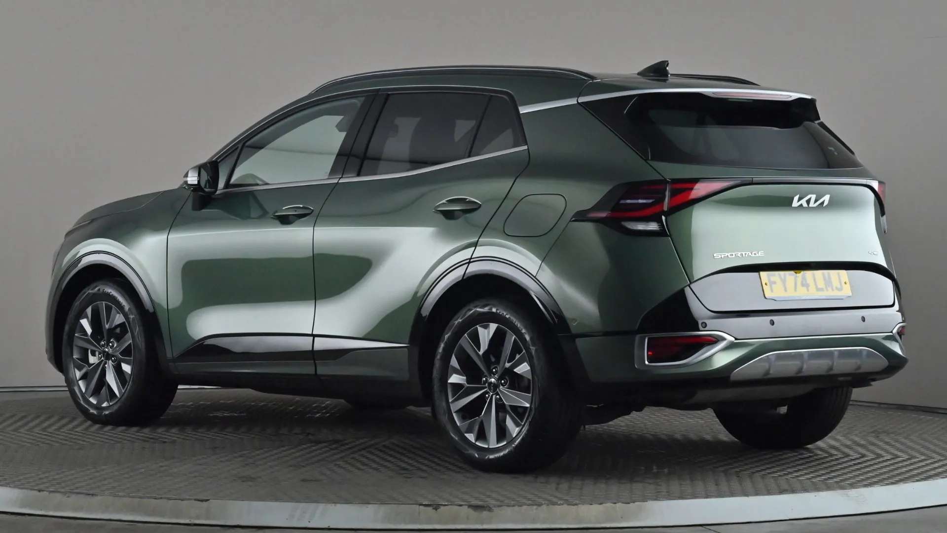 A 2024 KIA SPORTAGE 1.6T GDi 207 HEV GT-Line S Auto A 2024 KIA SPORTAGE 1.6T GDi 207 HEV GT-Line S Auto