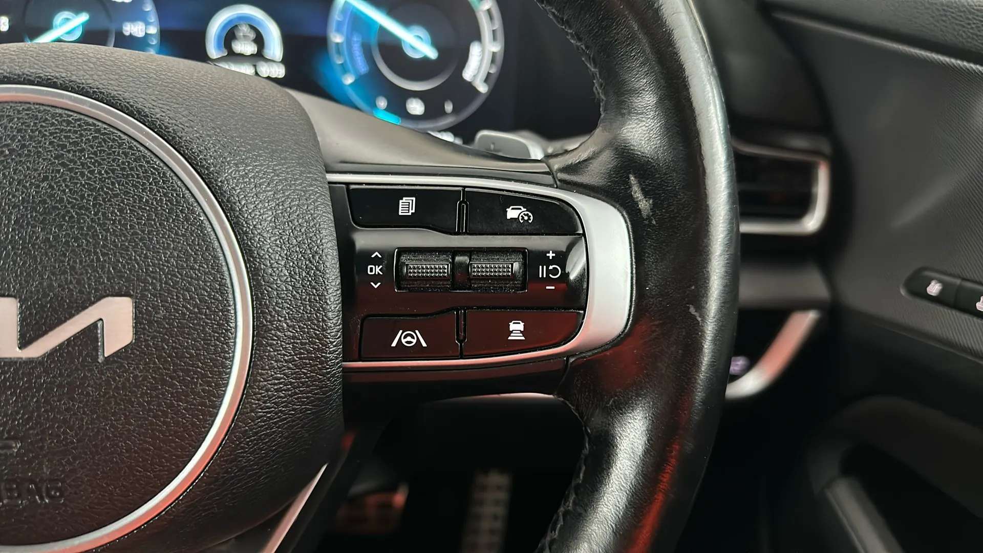2023 KIA SPORTAGE 2023 KIA SPORTAGE