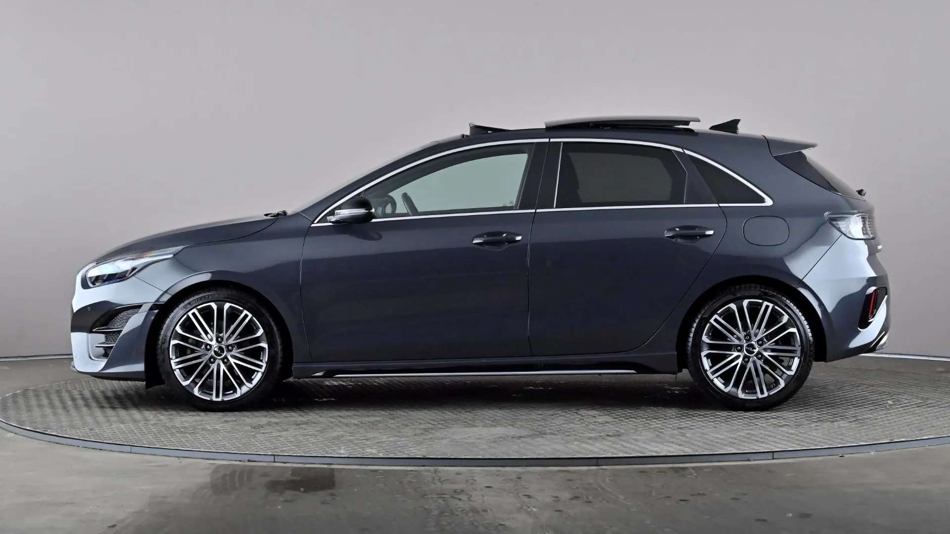 A 2023 KIA CEED 1.5T GDi ISG GT-Line S Auto A 2023 KIA CEED 1.5T GDi ISG GT-Line S Auto