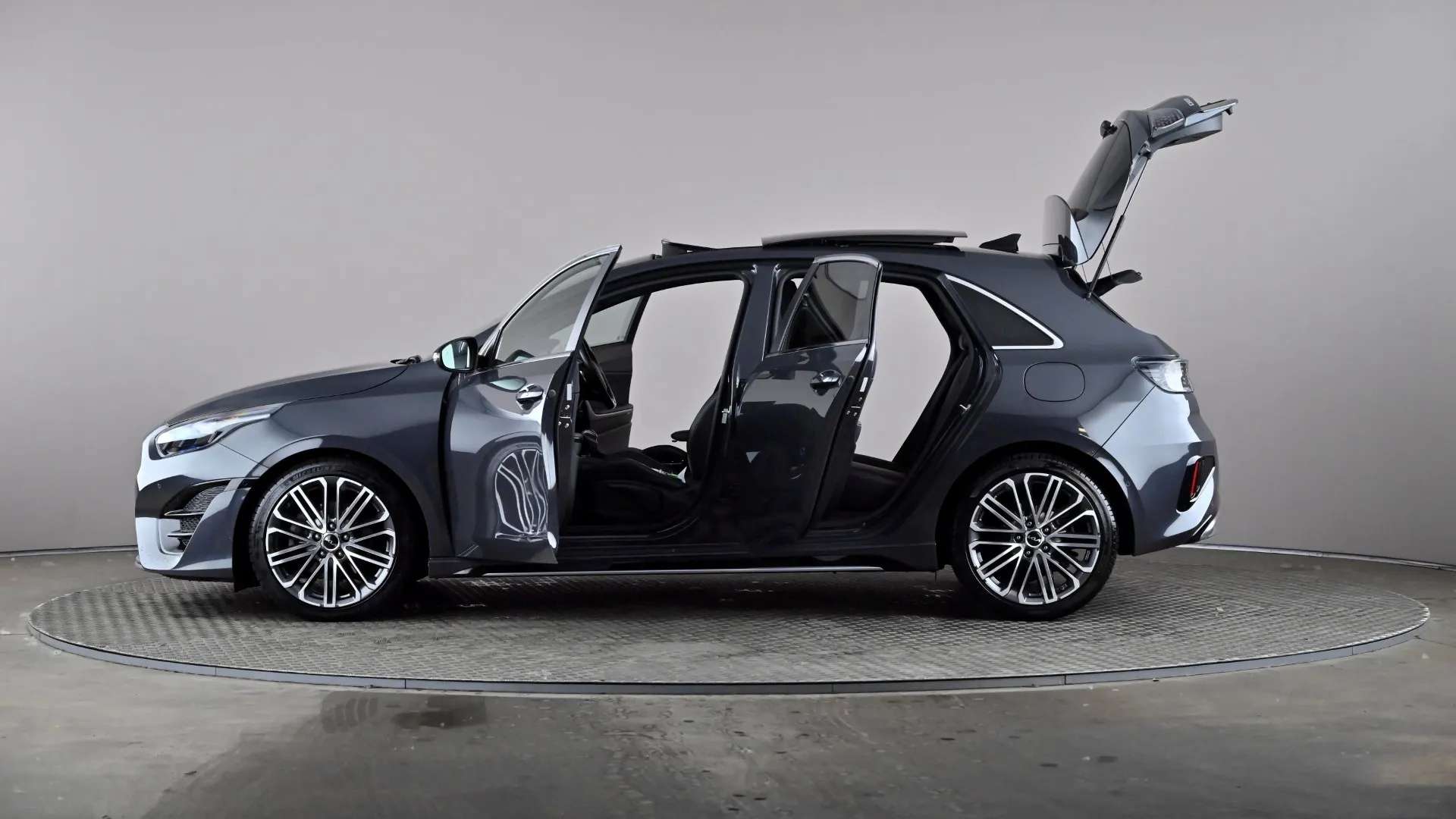 2023 KIA CEED 2023 KIA CEED