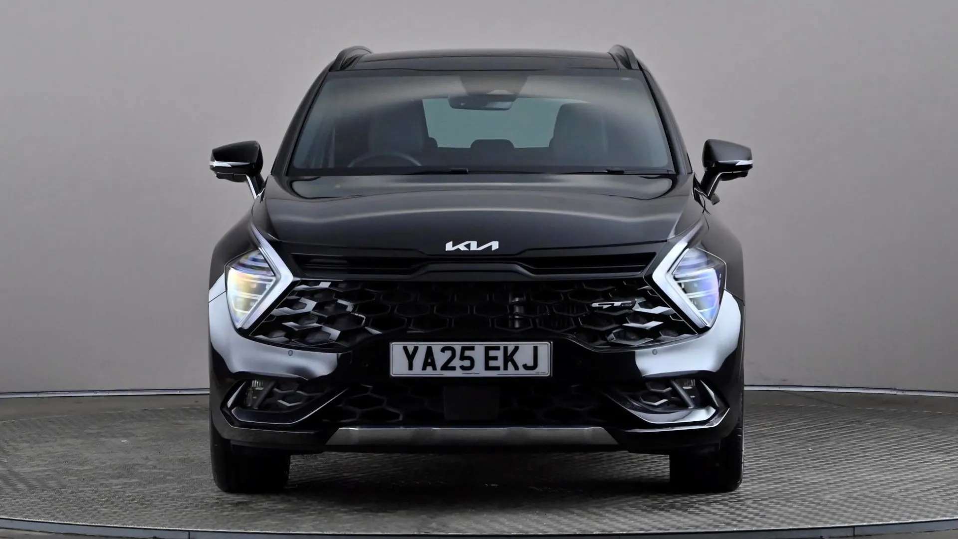 A 2025 KIA SPORTAGE 1.6T GDi 157 48V ISG GT-Line S DCT A 2025 KIA SPORTAGE 1.6T GDi 157 48V ISG GT-Line S DCT