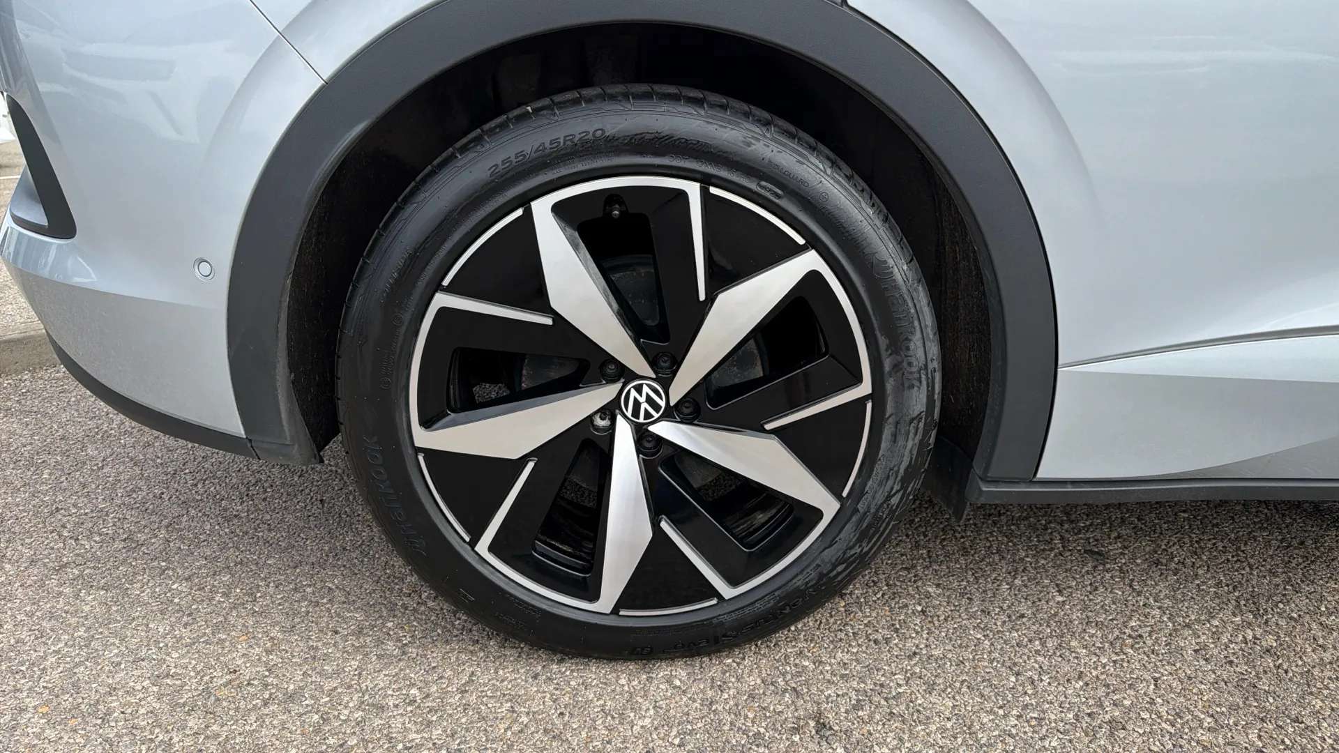 2023 VOLKSWAGEN ID.4 2023 VOLKSWAGEN ID.4