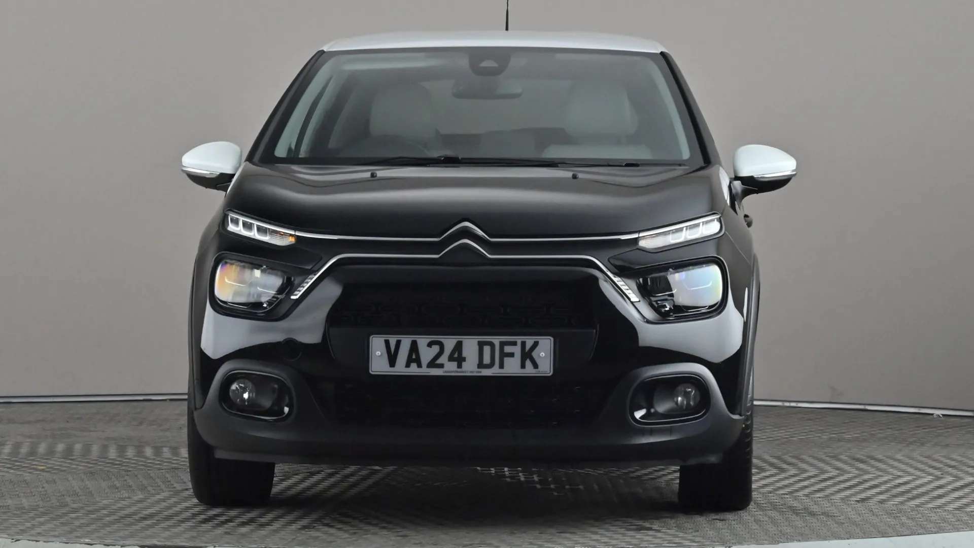 A 2024 CITROEN C3 1.2 PureTech 110 Max EAT6 A 2024 CITROEN C3 1.2 PureTech 110 Max EAT6