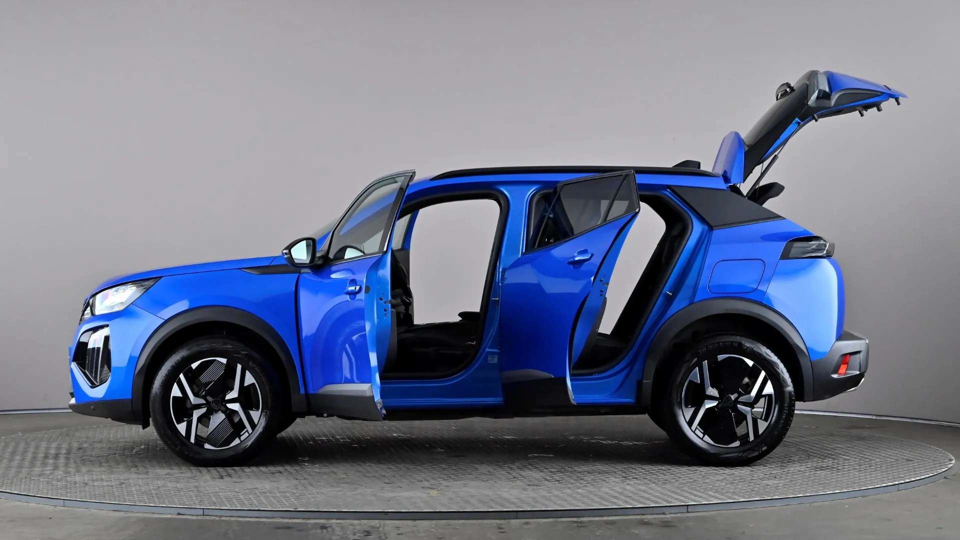 2024 PEUGEOT 2008 2024 PEUGEOT 2008