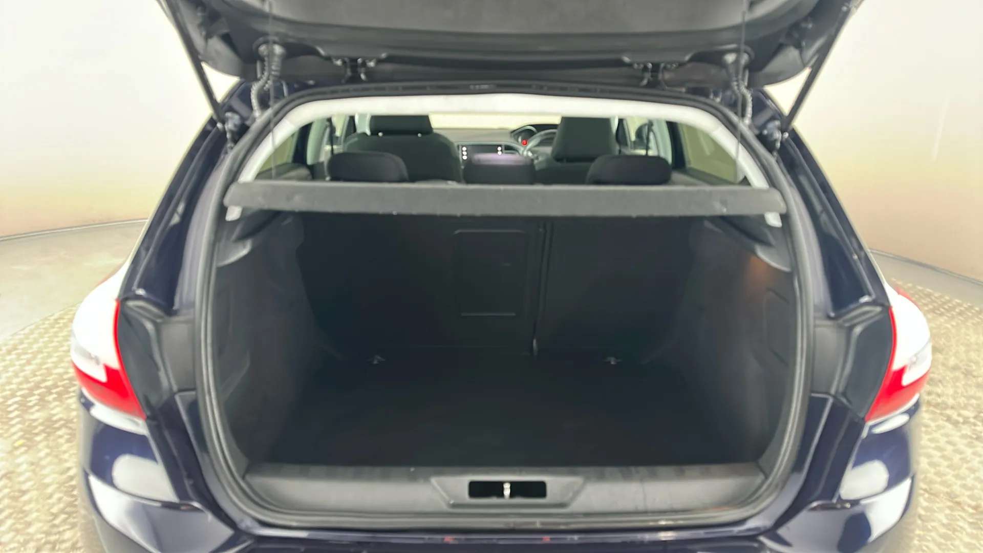 2018 PEUGEOT 308 2018 PEUGEOT 308