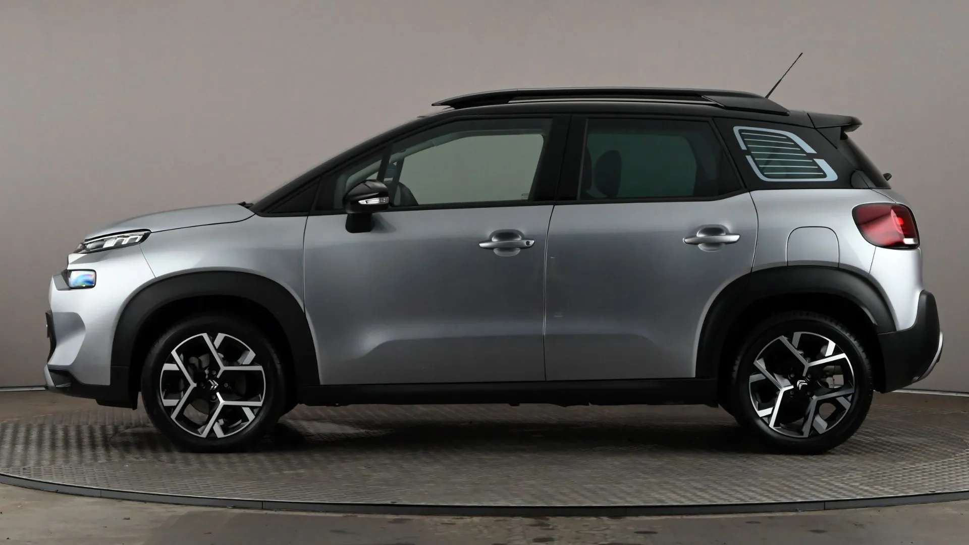A 2024 CITROEN C3 AIRCROSS 1.2 PureTech 130 Max EAT6 A 2024 CITROEN C3 AIRCROSS 1.2 PureTech 130 Max EAT6