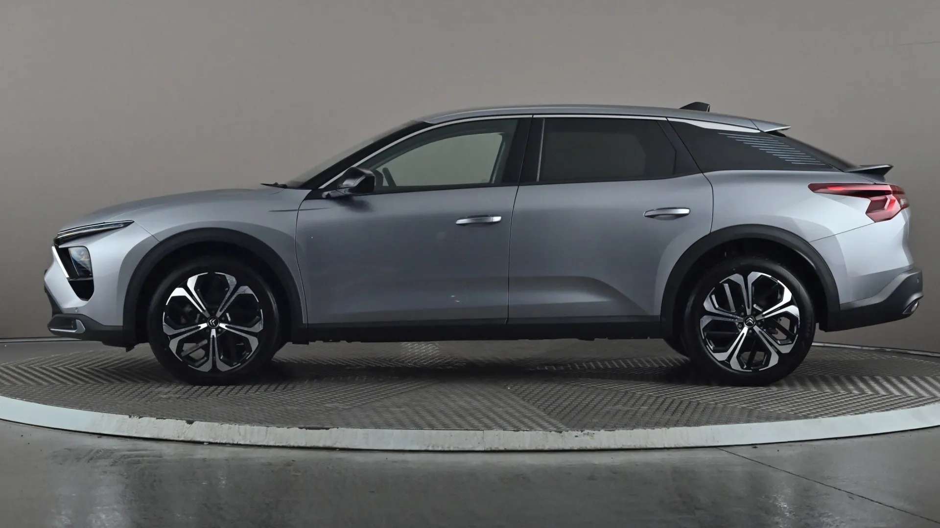 2025 CITROEN C5 X 2025 CITROEN C5 X