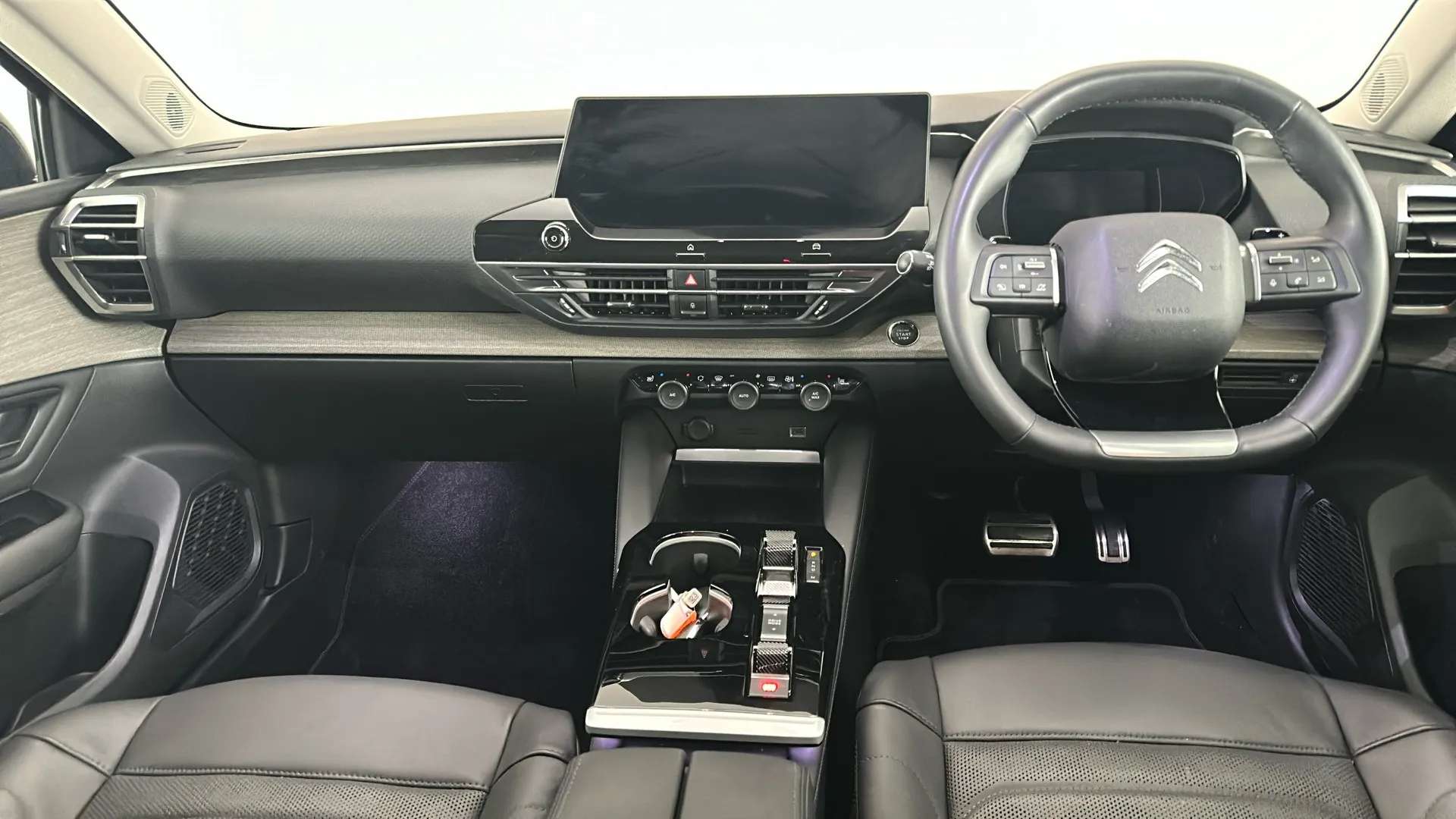 2024 CITROEN C5 X 2024 CITROEN C5 X