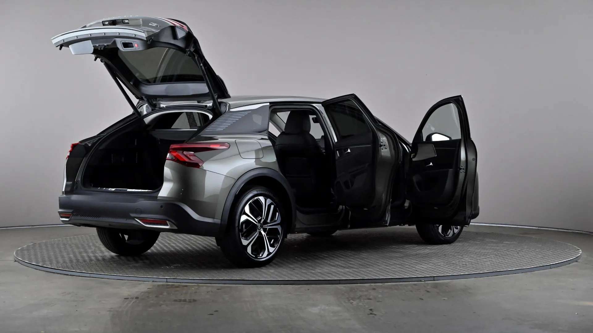 2024 CITROEN C5 X 2024 CITROEN C5 X