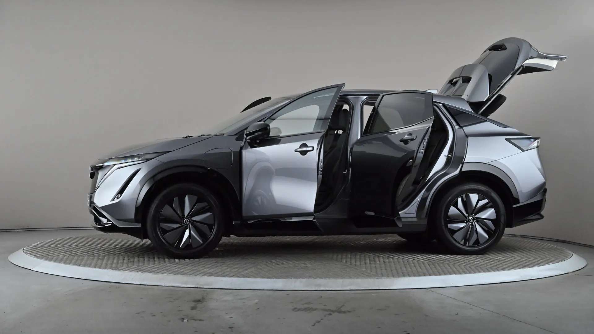 2024 NISSAN ARIYA 2024 NISSAN ARIYA