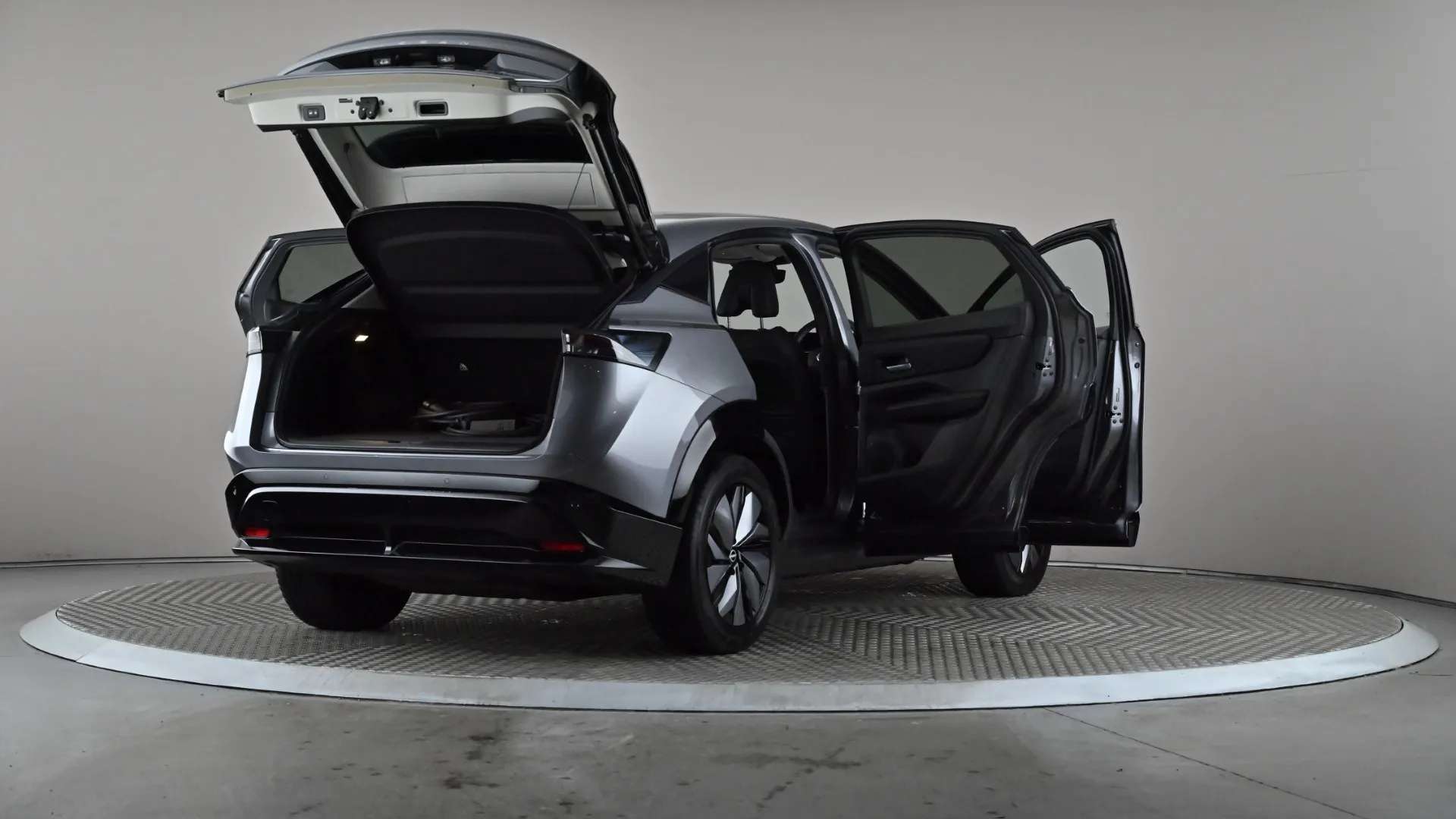 2024 NISSAN ARIYA 2024 NISSAN ARIYA