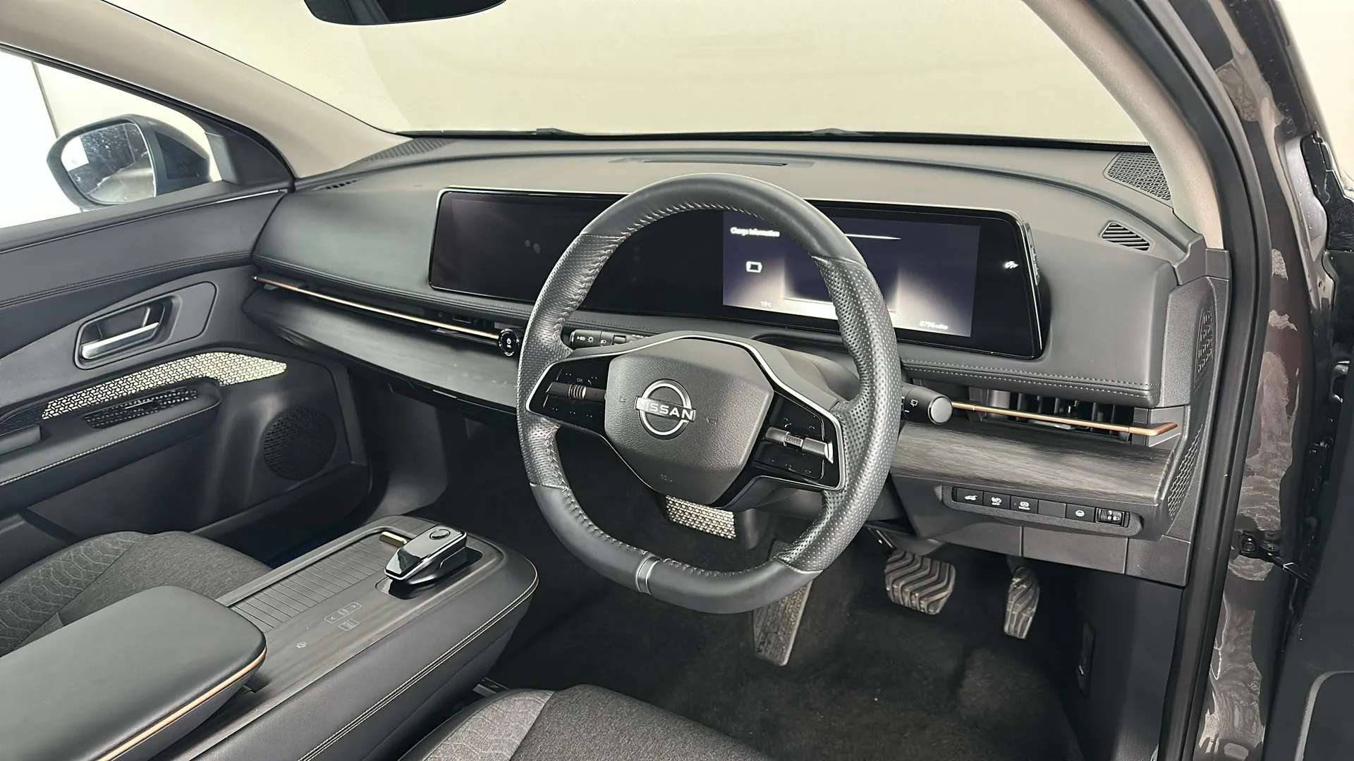 2024 NISSAN ARIYA 2024 NISSAN ARIYA