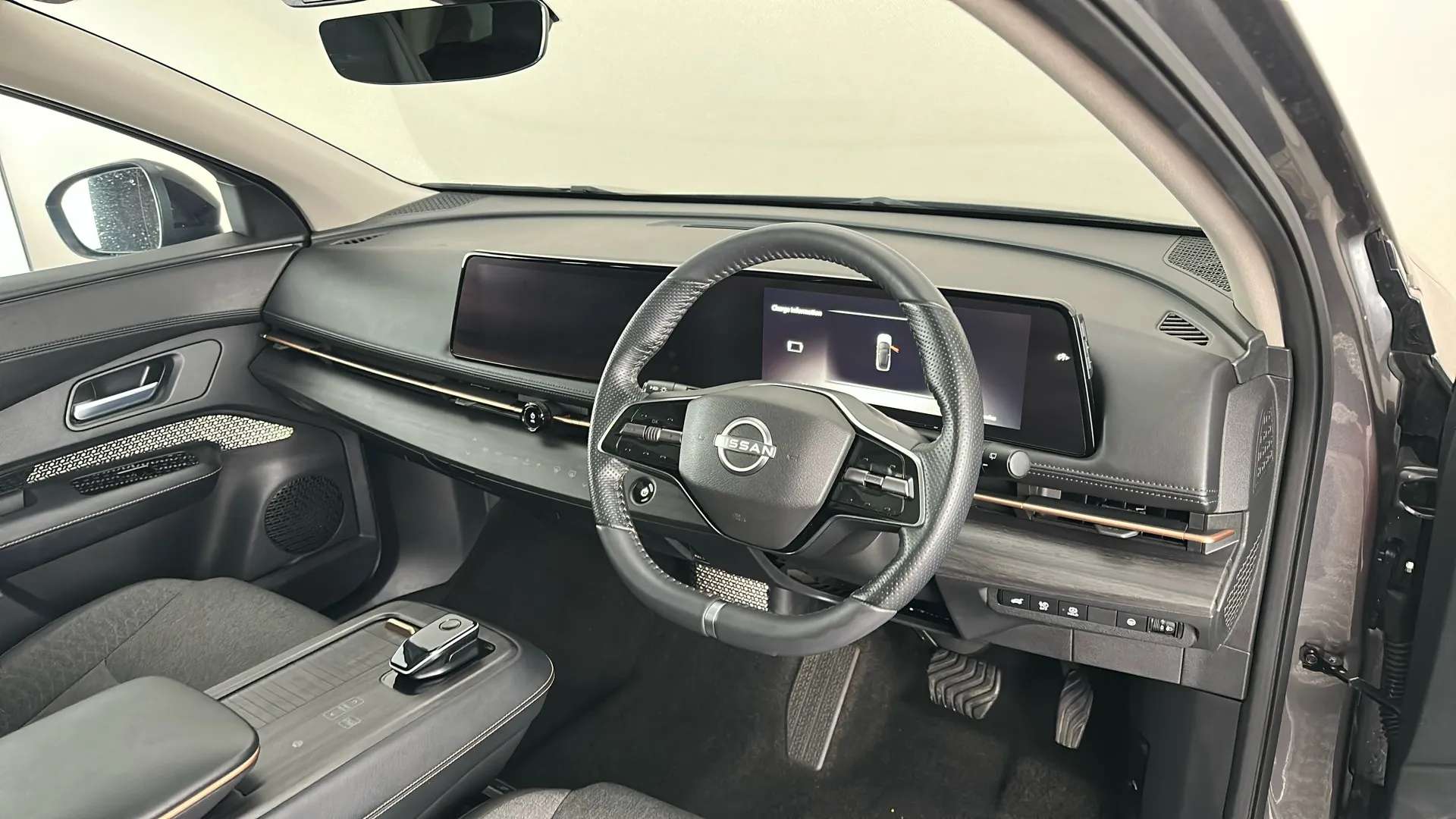 2024 NISSAN ARIYA 2024 NISSAN ARIYA