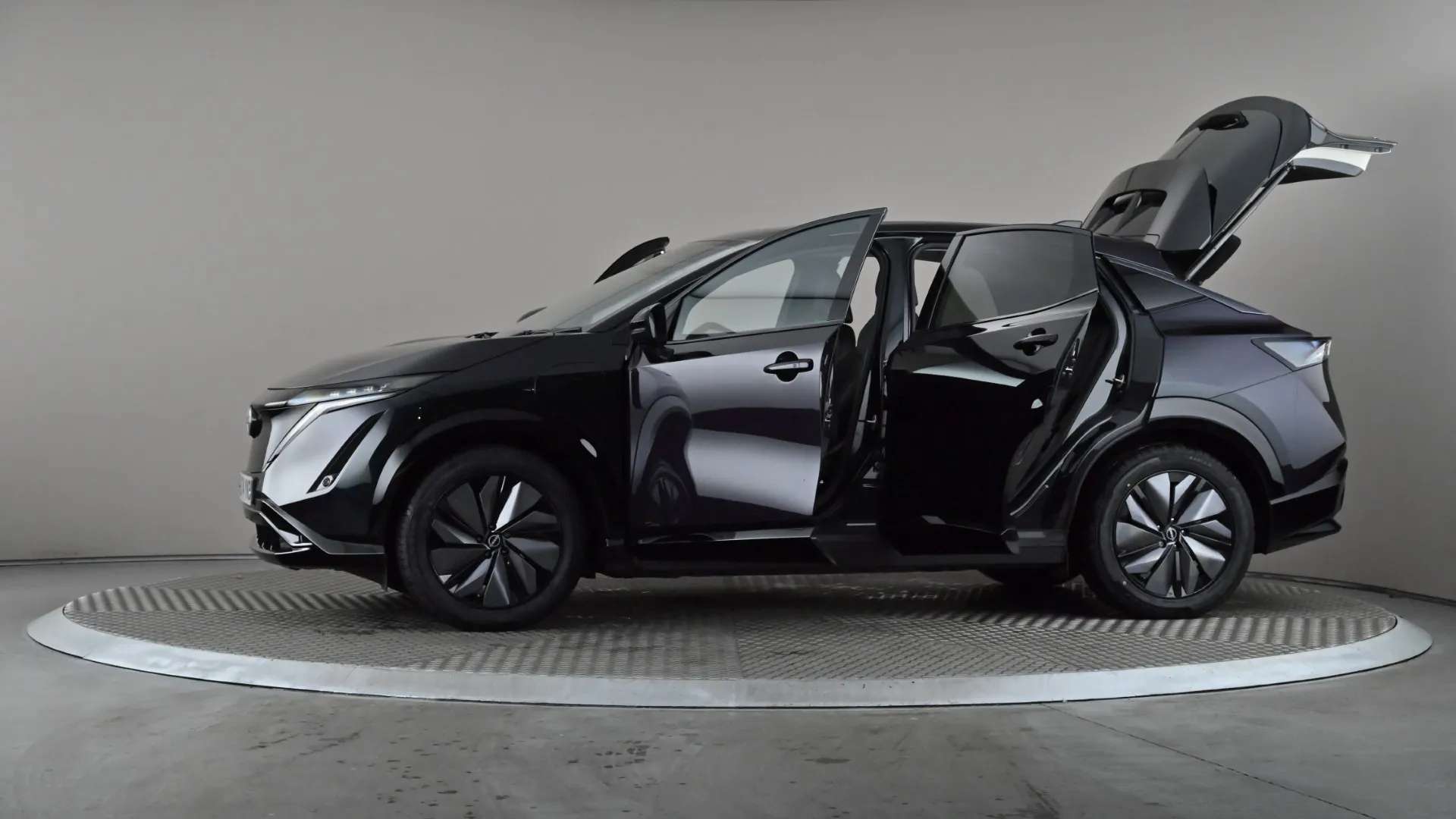2024 NISSAN ARIYA 2024 NISSAN ARIYA