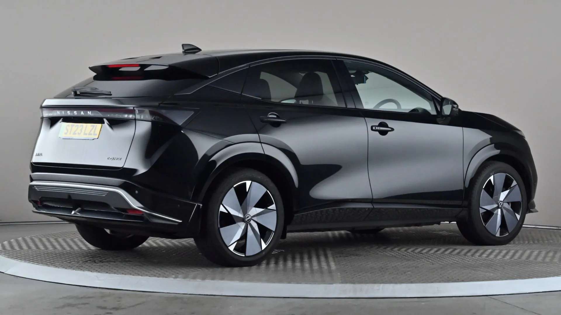 2023 NISSAN ARIYA 2023 NISSAN ARIYA