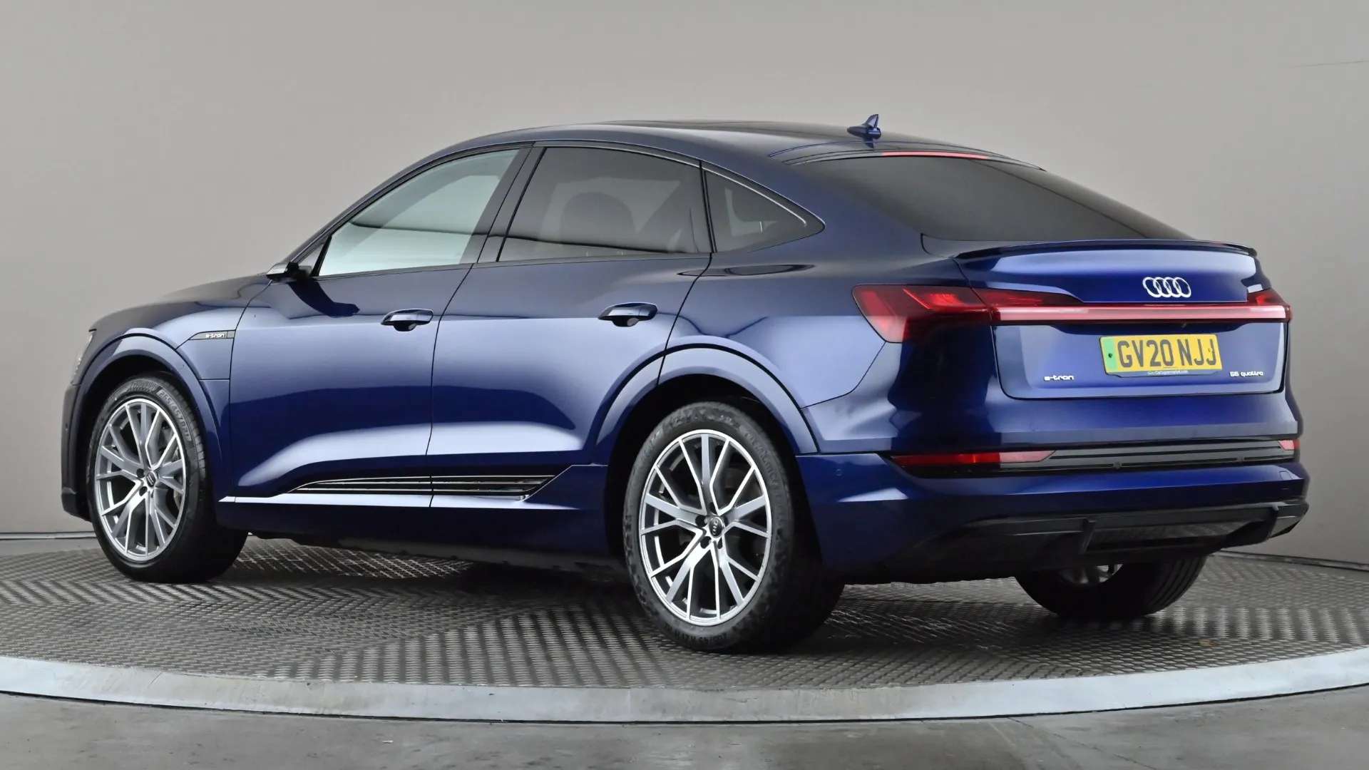 A 2020 AUDI E-TRON 300kW 55 Quattro 95kWh Launch Edition Auto A 2020 AUDI E-TRON 300kW 55 Quattro 95kWh Launch Edition Auto