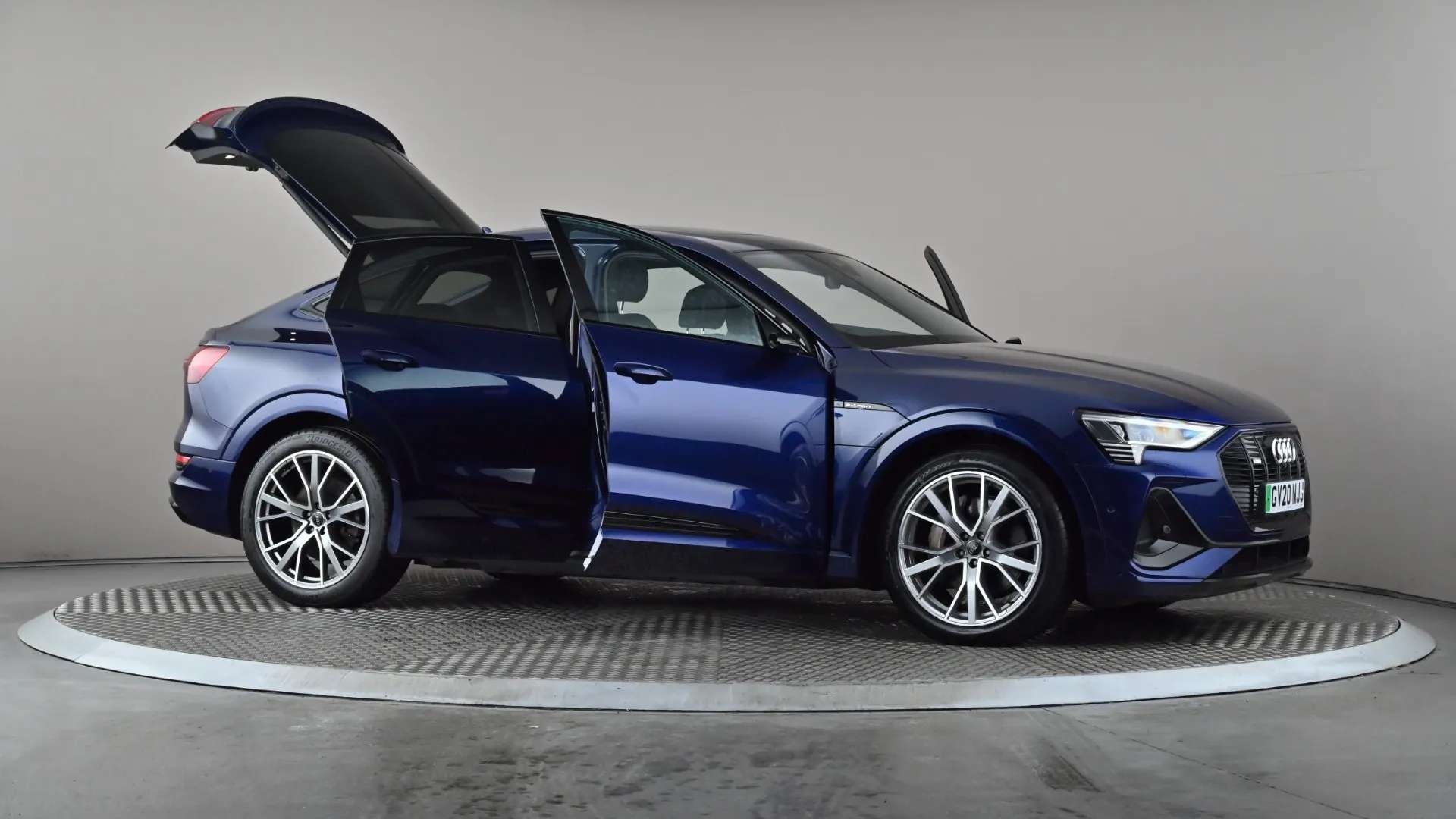 2020 AUDI E-TRON 2020 AUDI E-TRON