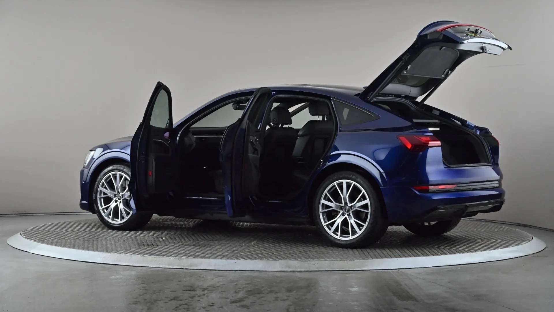 2020 AUDI E-TRON 2020 AUDI E-TRON