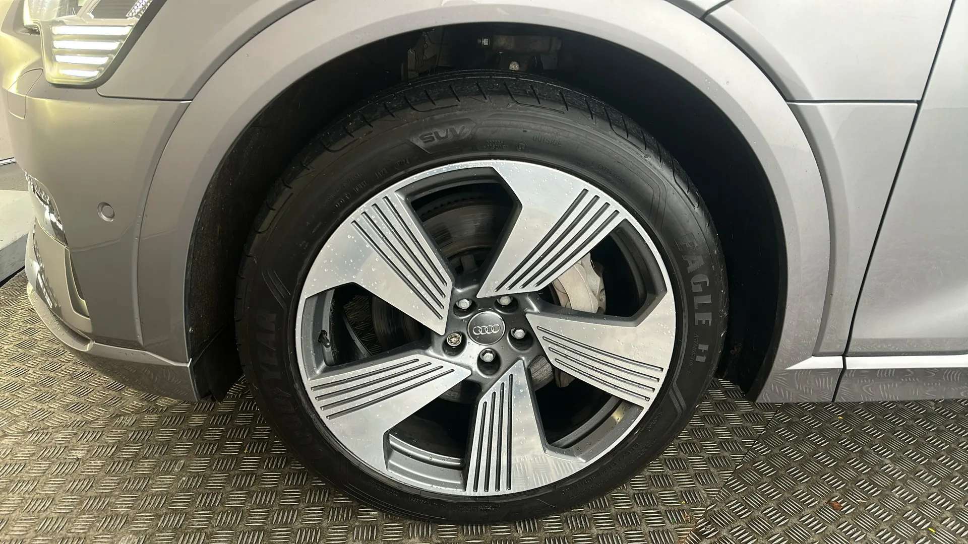 2019 AUDI E-TRON 2019 AUDI E-TRON