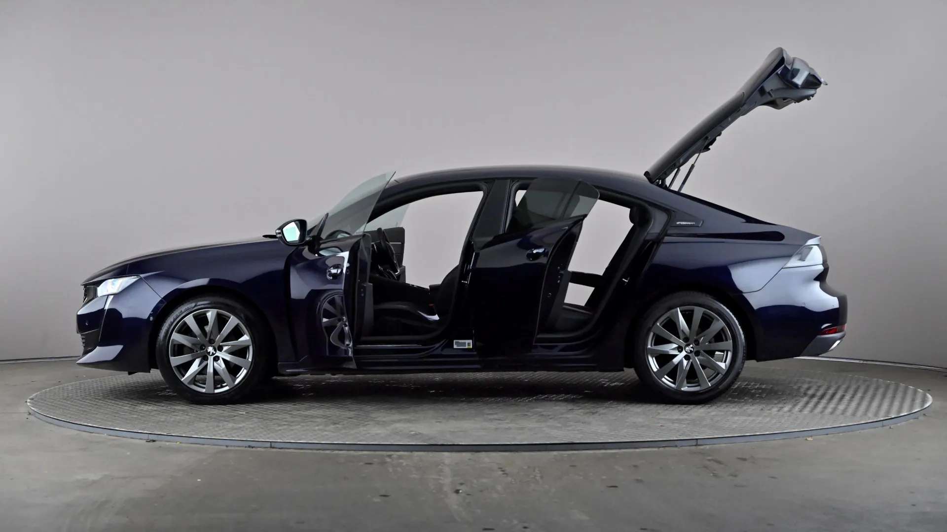 2021 PEUGEOT 508 2021 PEUGEOT 508