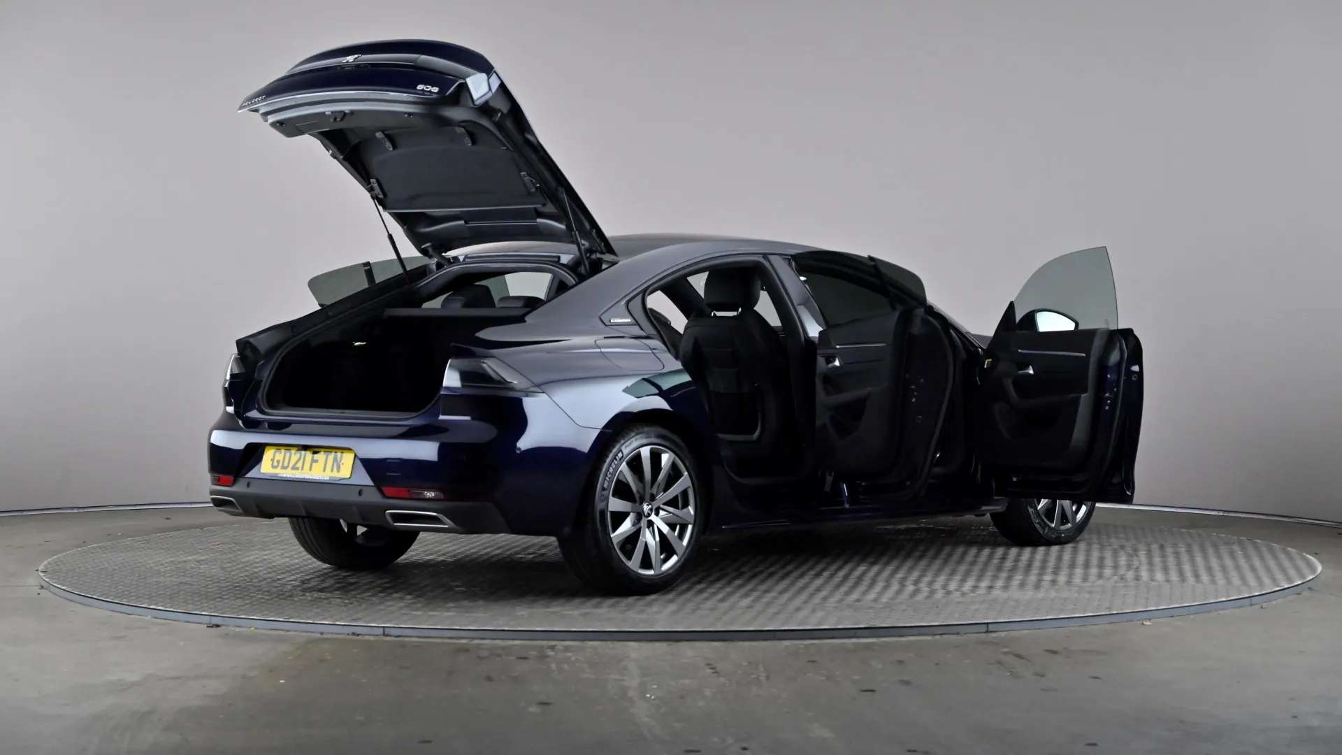 2021 PEUGEOT 508 2021 PEUGEOT 508