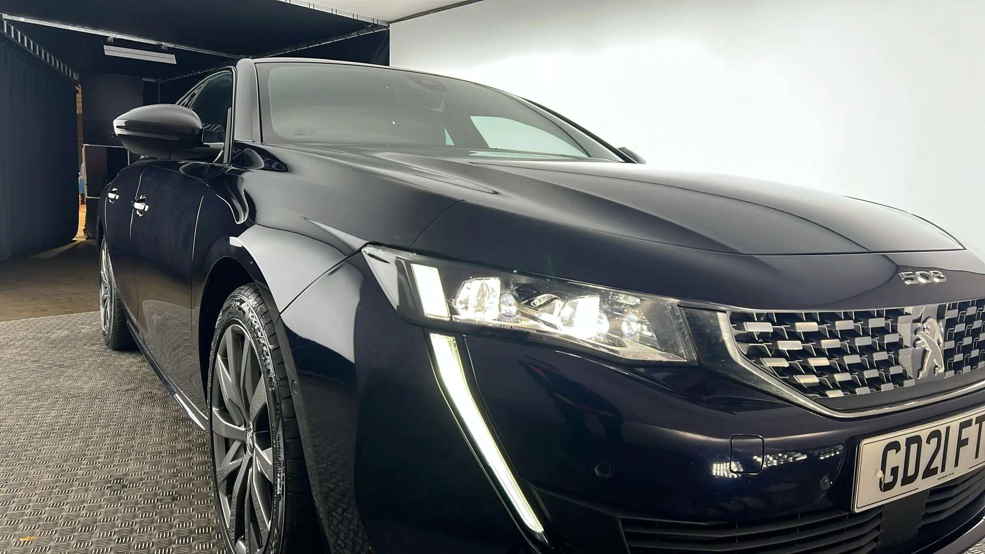 2021 PEUGEOT 508 2021 PEUGEOT 508