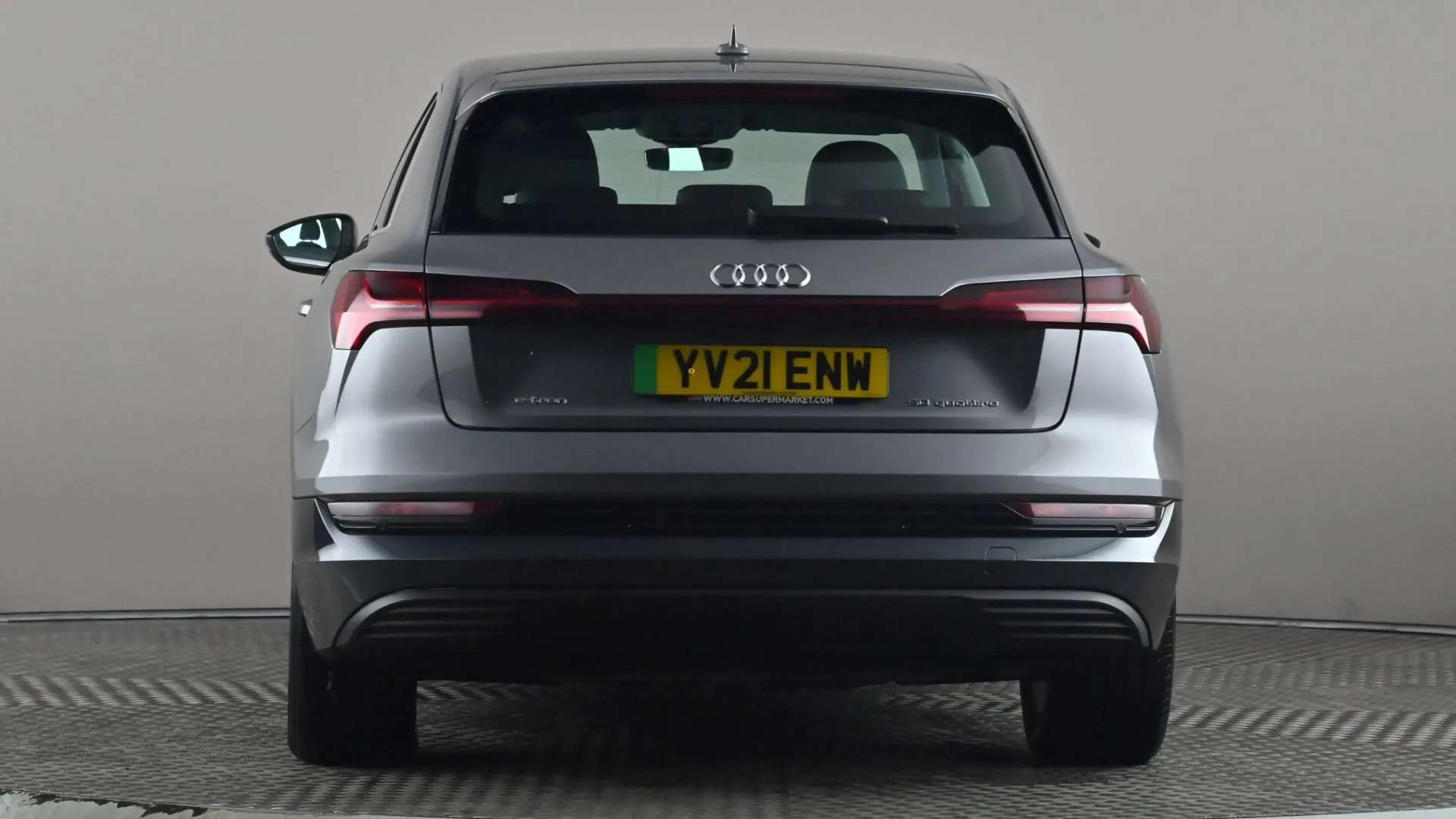 2021 AUDI E-TRON 2021 AUDI E-TRON