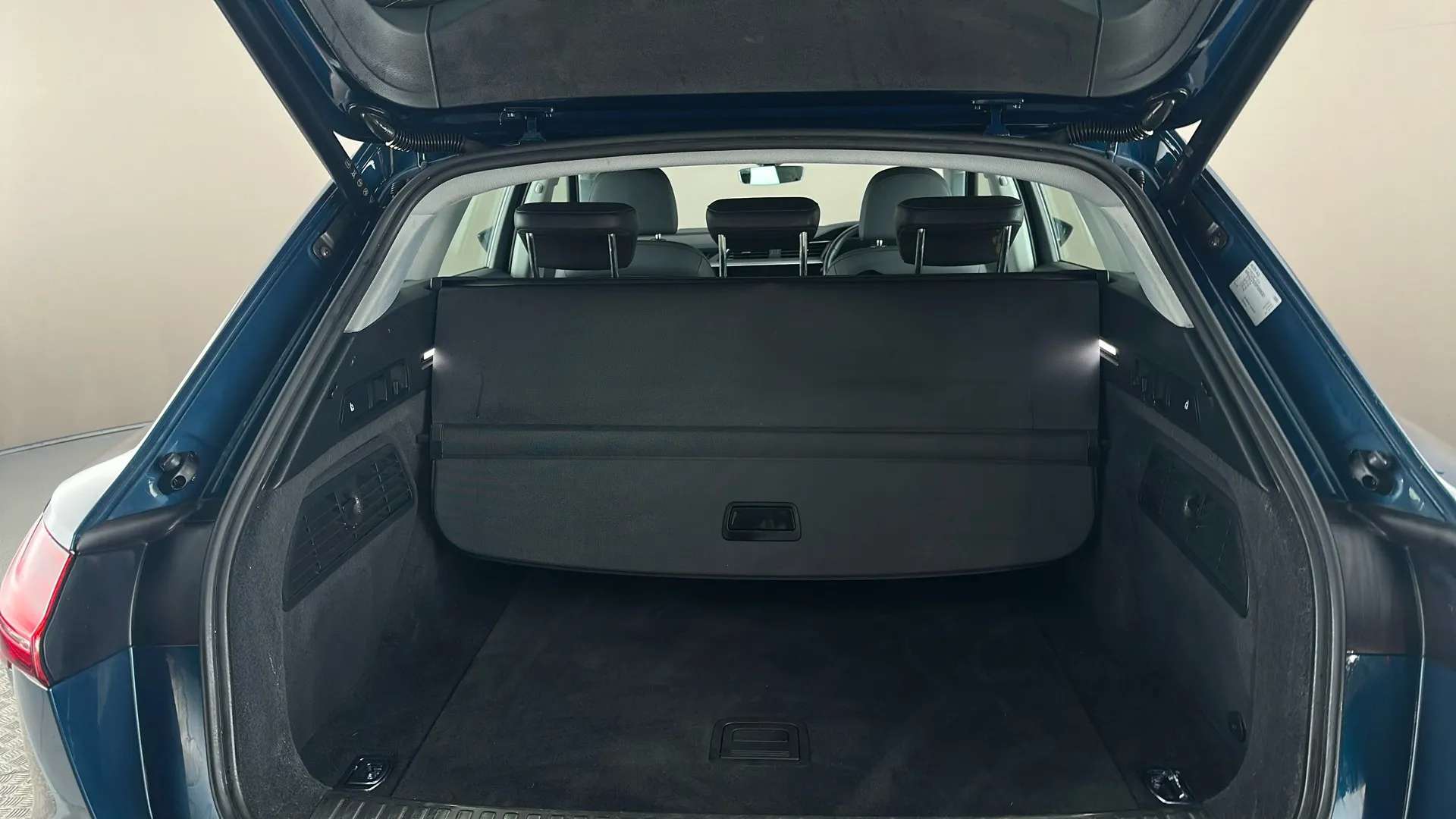 2023 AUDI E-TRON 2023 AUDI E-TRON