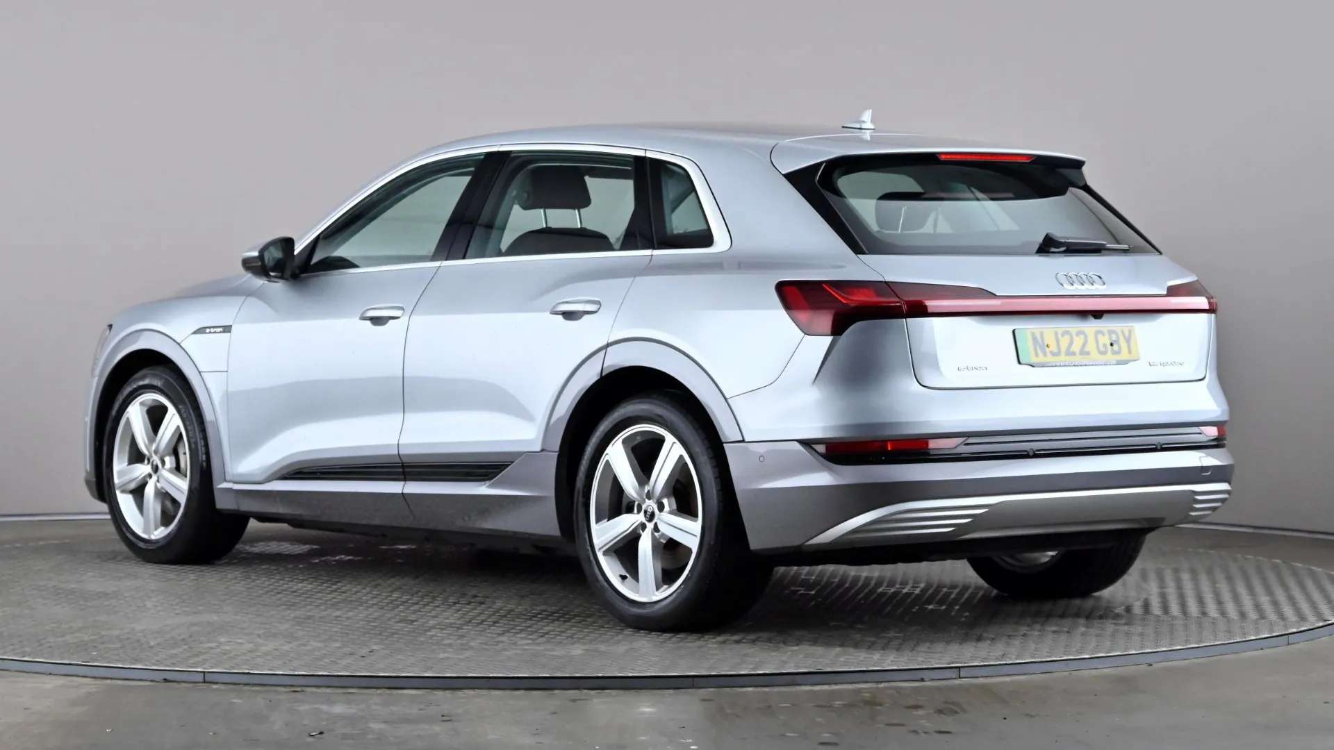 A 2022 AUDI E-TRON 300kW 55 Quattro 95kWh Technik Auto A 2022 AUDI E-TRON 300kW 55 Quattro 95kWh Technik Auto